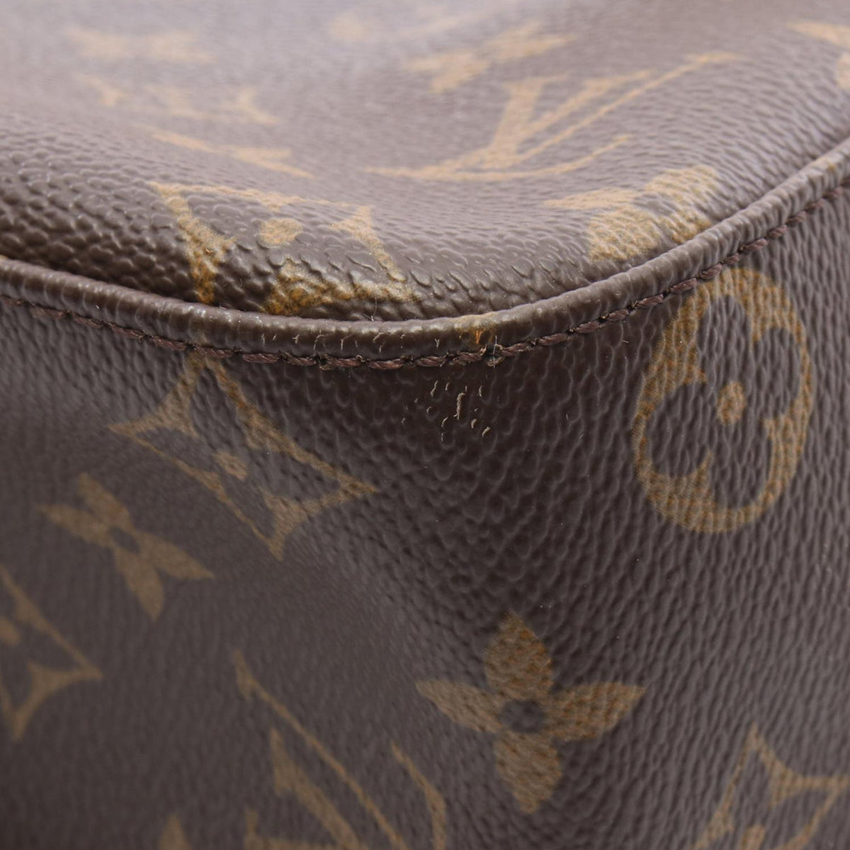 Louis Vuitton Monogram Looping GM