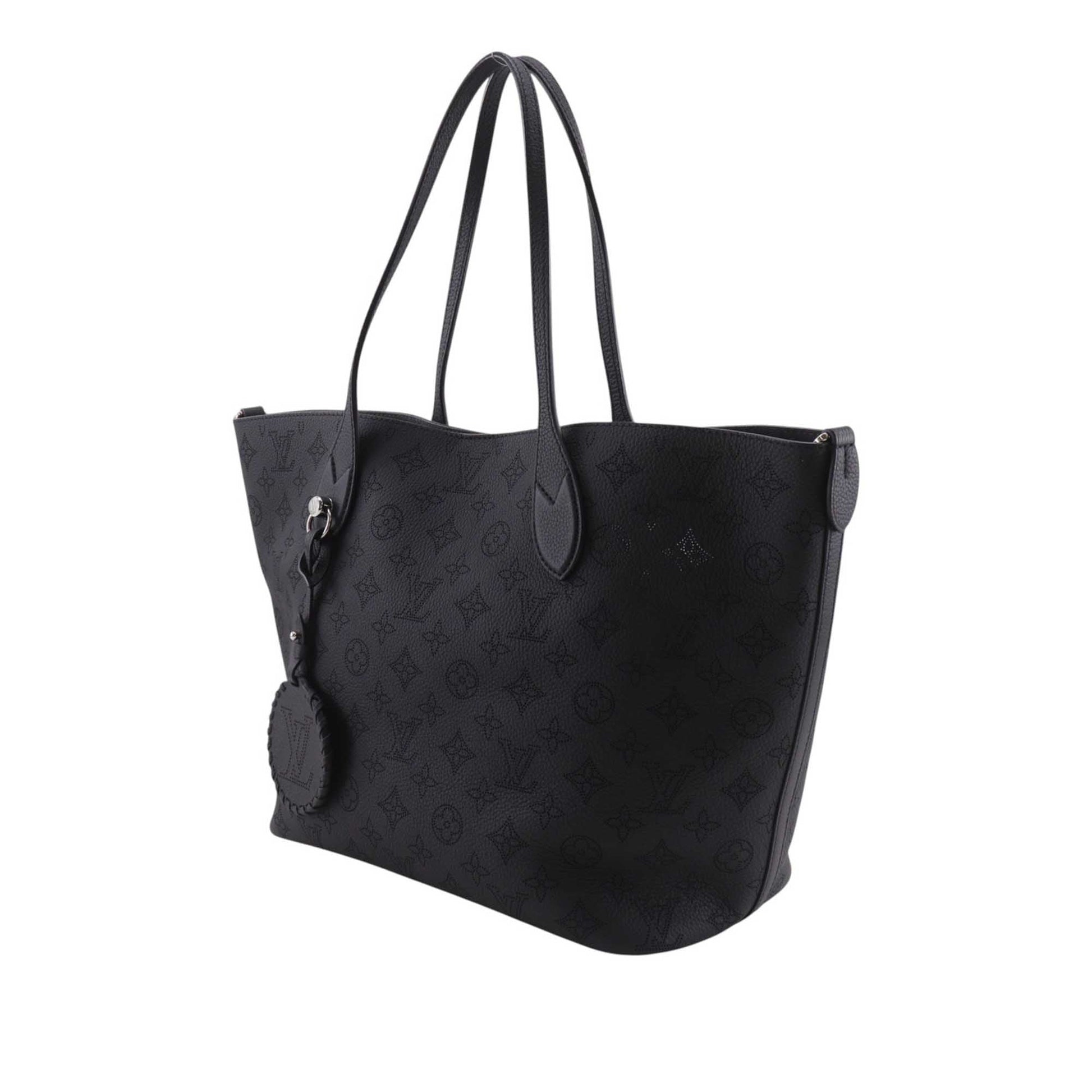 Louis Vuitton Monogram Mahina Blossom MM