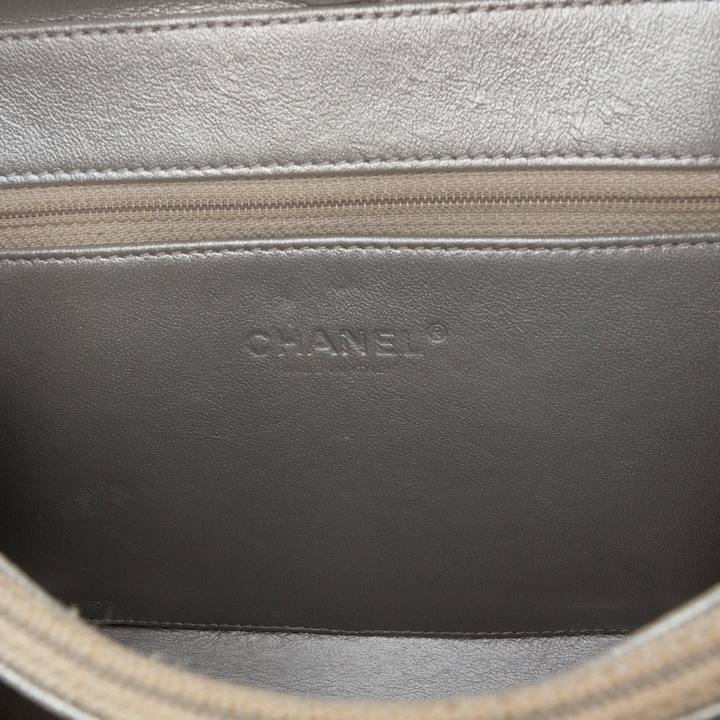 Chanel Medium Caviar CC Filigree Vanity Case