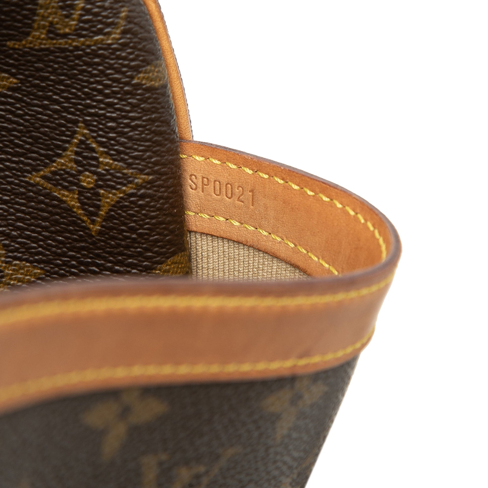 Louis Vuitton Monogram Reporter PM