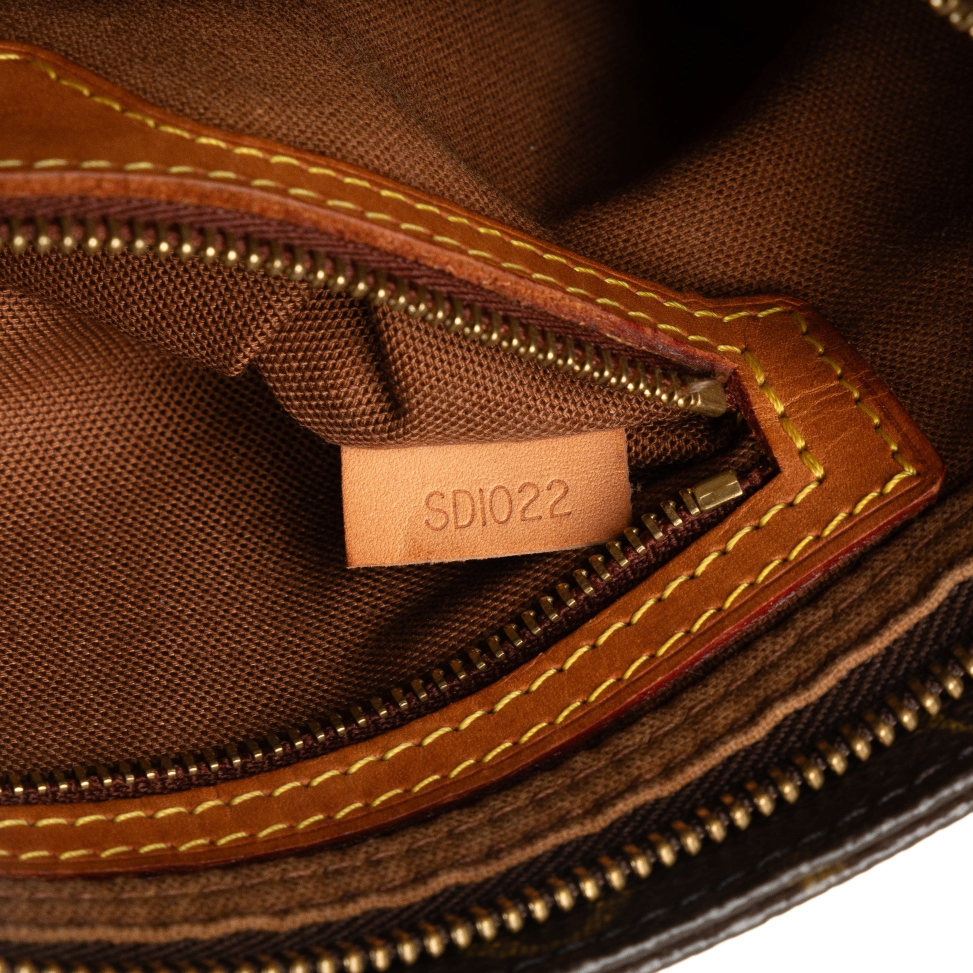 Louis Vuitton Monogram Trotteur