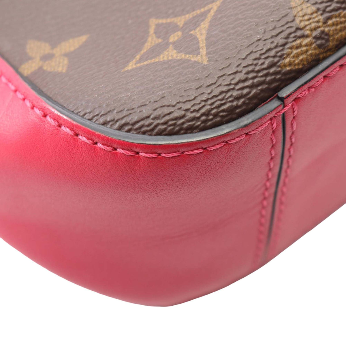 Louis Vuitton Monogram Saintonge