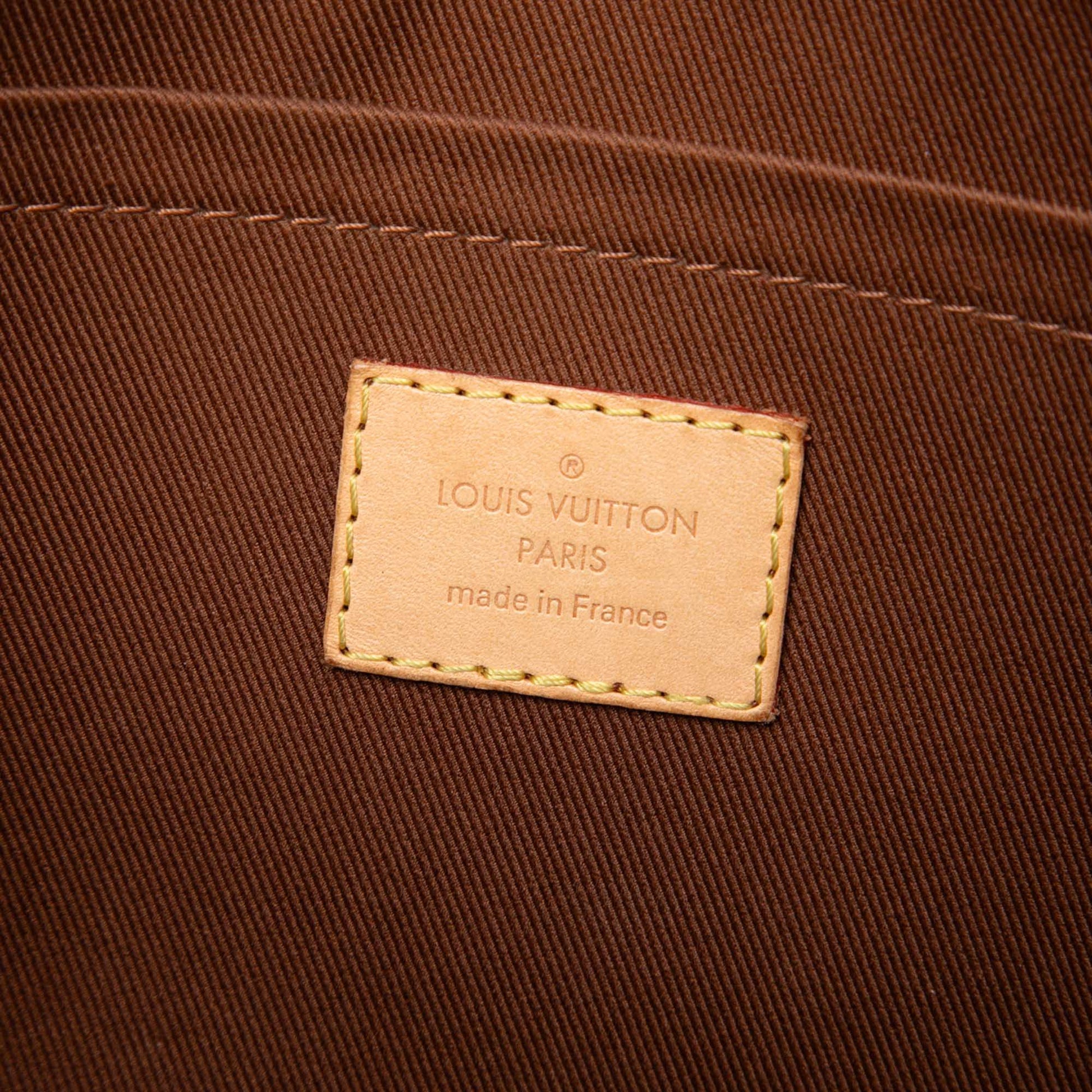Louis Vuitton Monogram Etui Voyage MM