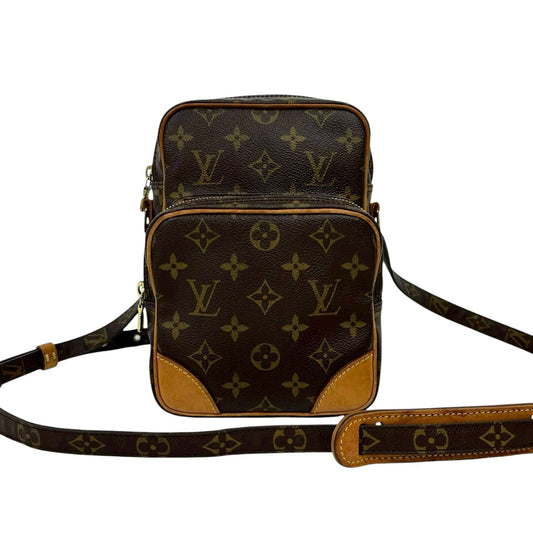 Monogram Amazone