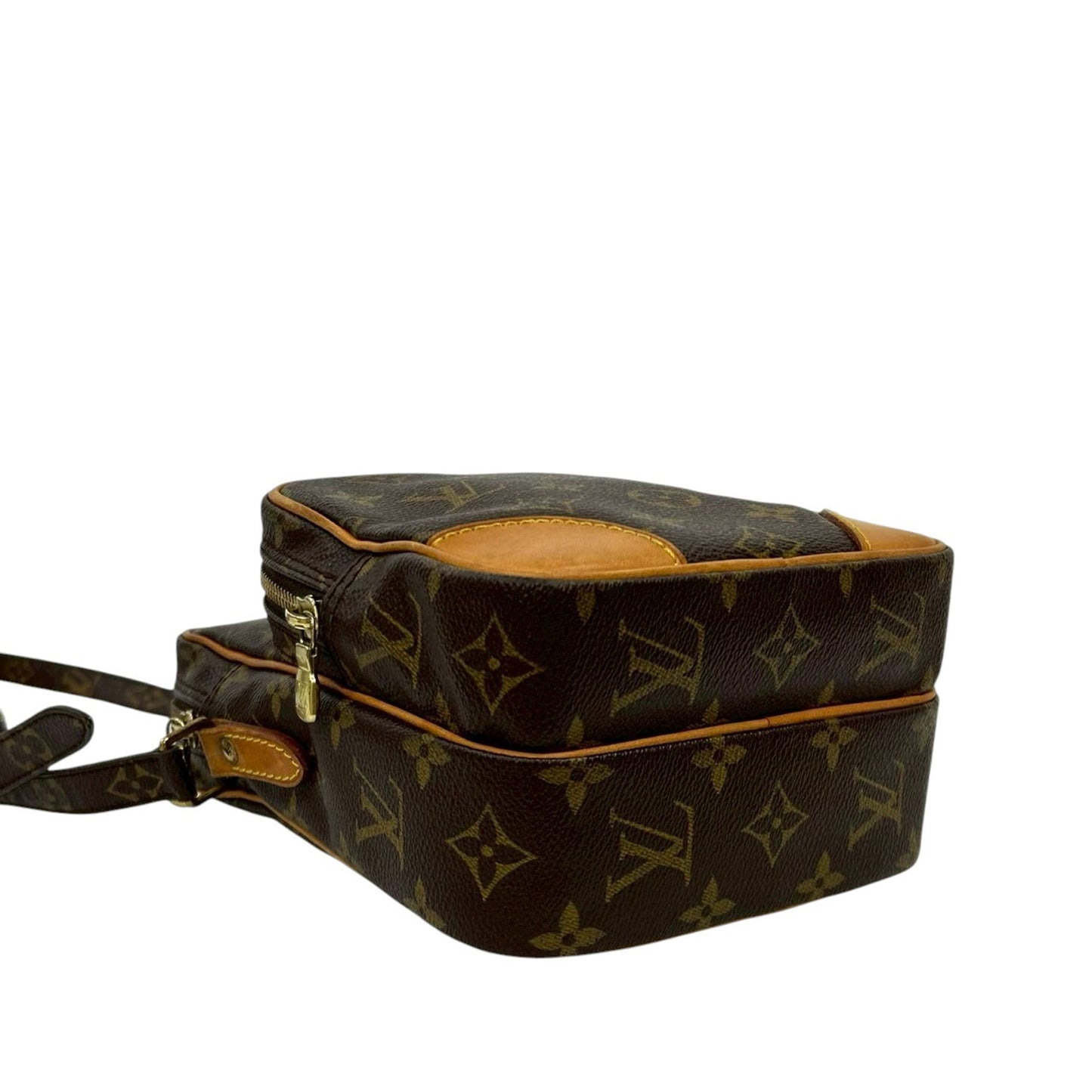 Monogram Amazone