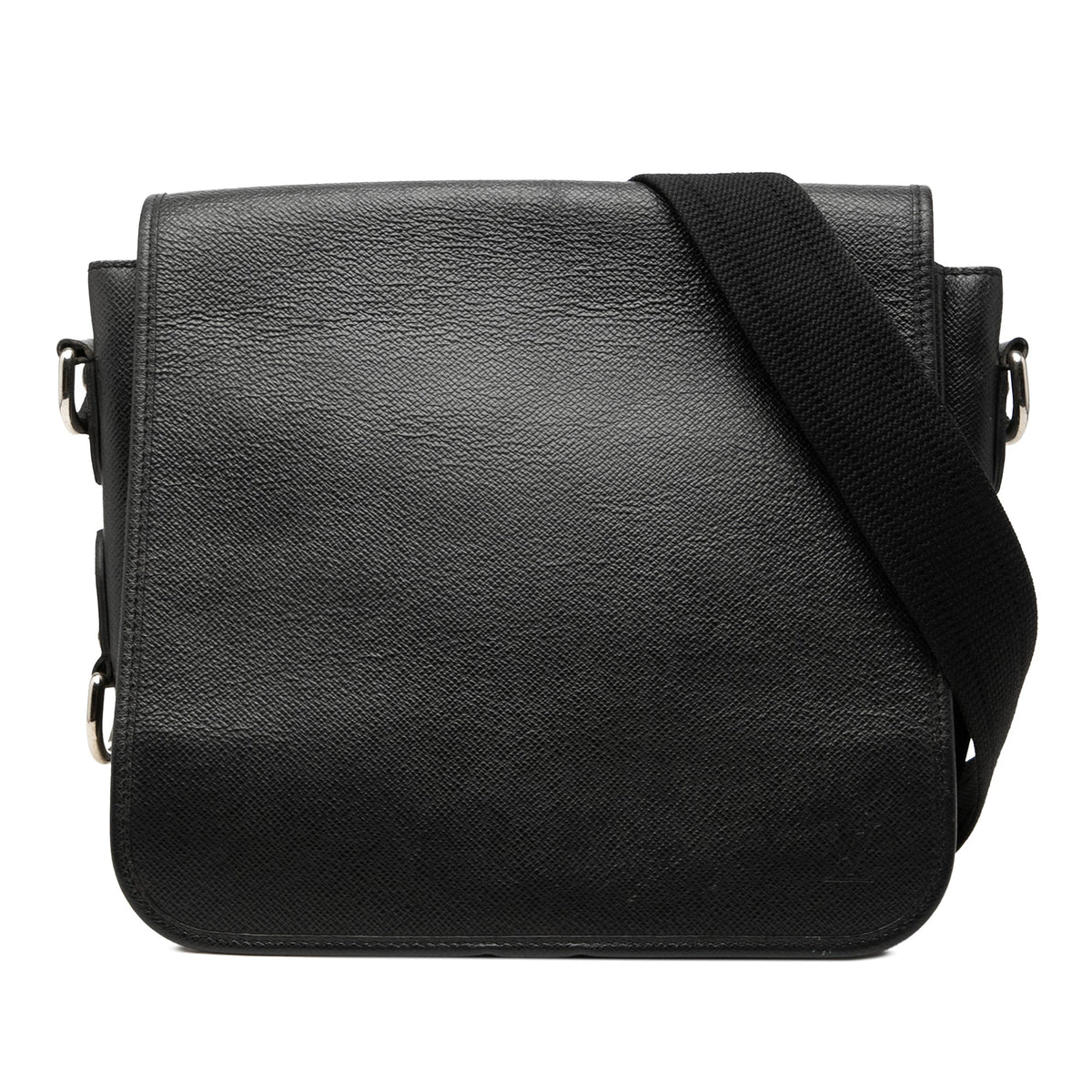 Louis Vuitton Taiga Andrei