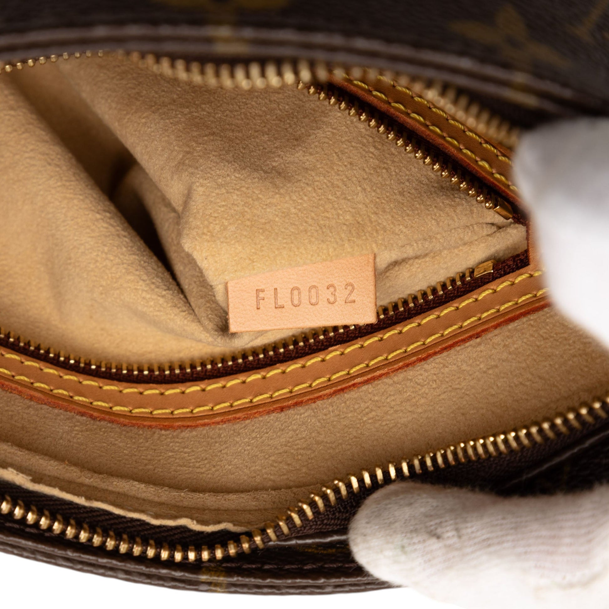 Louis Vuitton Monogram Looping MM