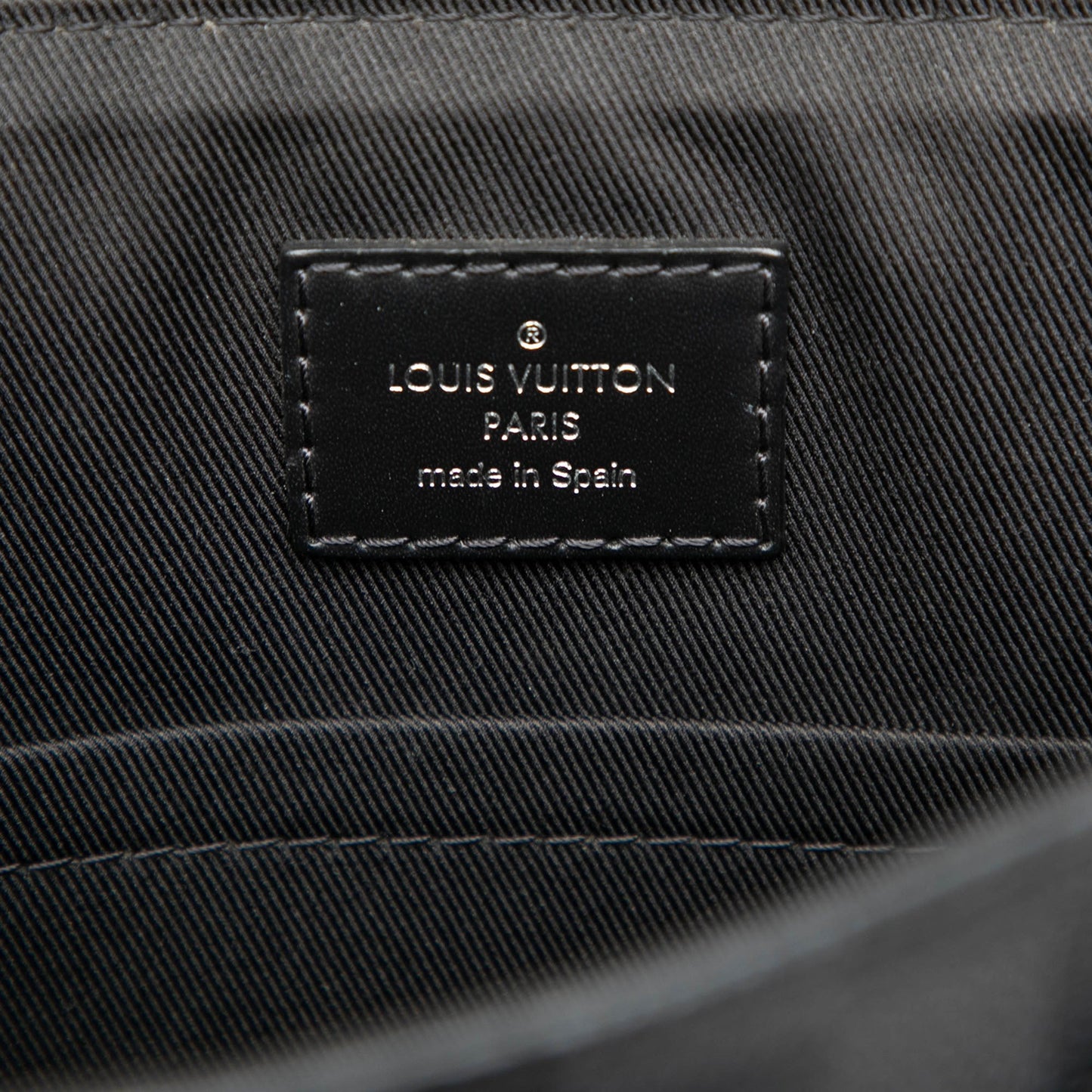 Louis Vuitton Damier Graphite Alps District PM