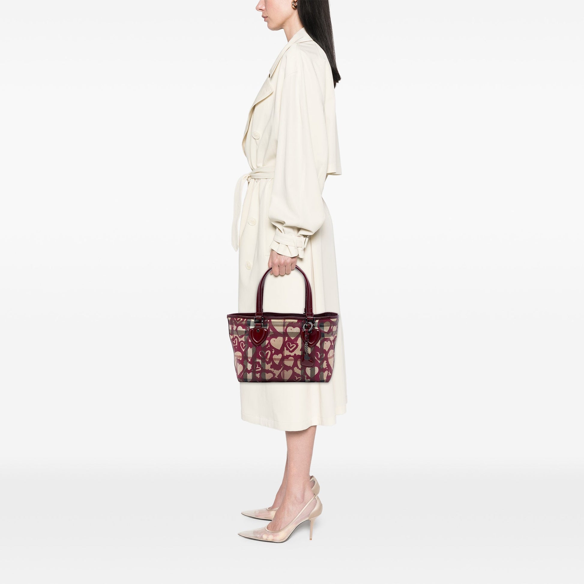 Burberry House Check Coated Canvas Hearts Gracie Tote