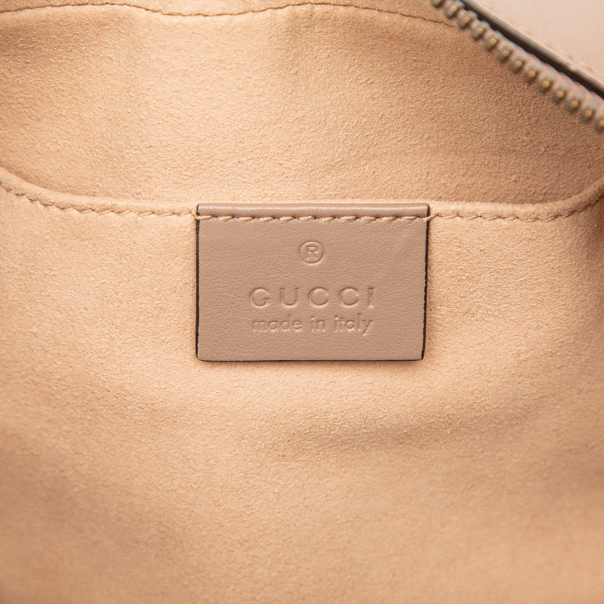 Small GG Marmont Matelasse Leather Crossbody