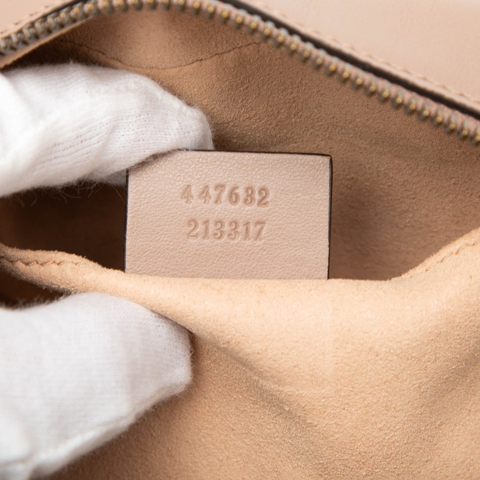 Small GG Marmont Matelasse Leather Crossbody
