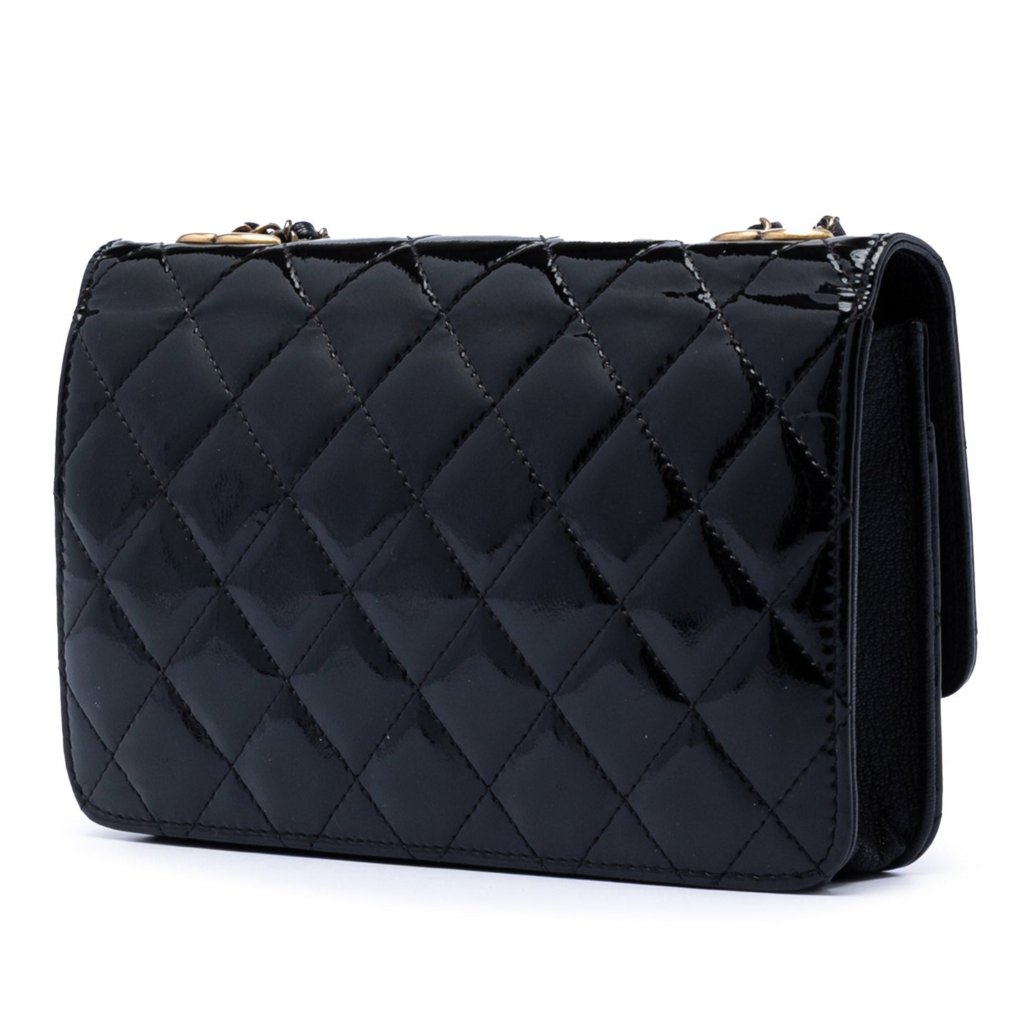 Patent CC Eyelet Wallet On Chain