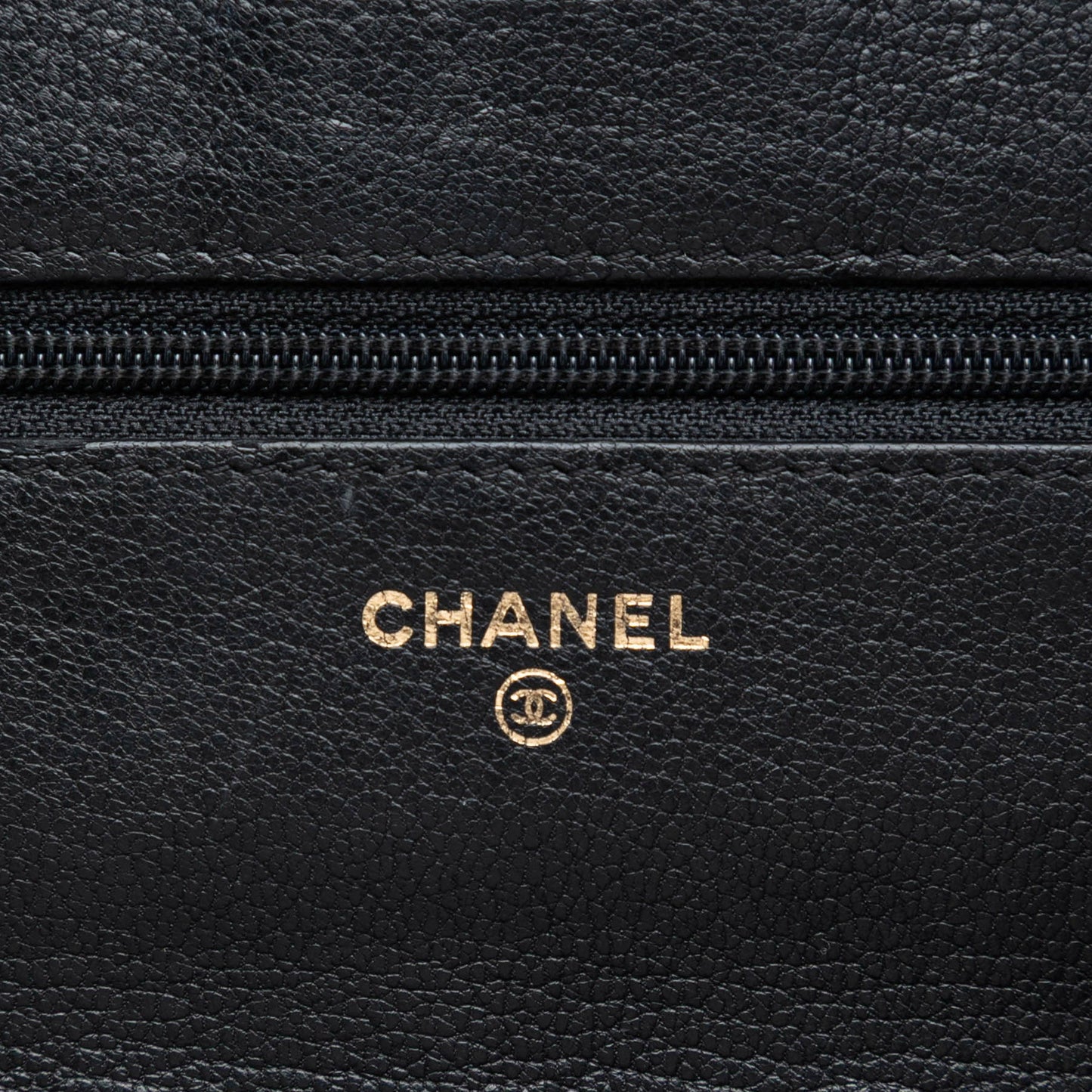 Patent CC Eyelet Wallet On Chain