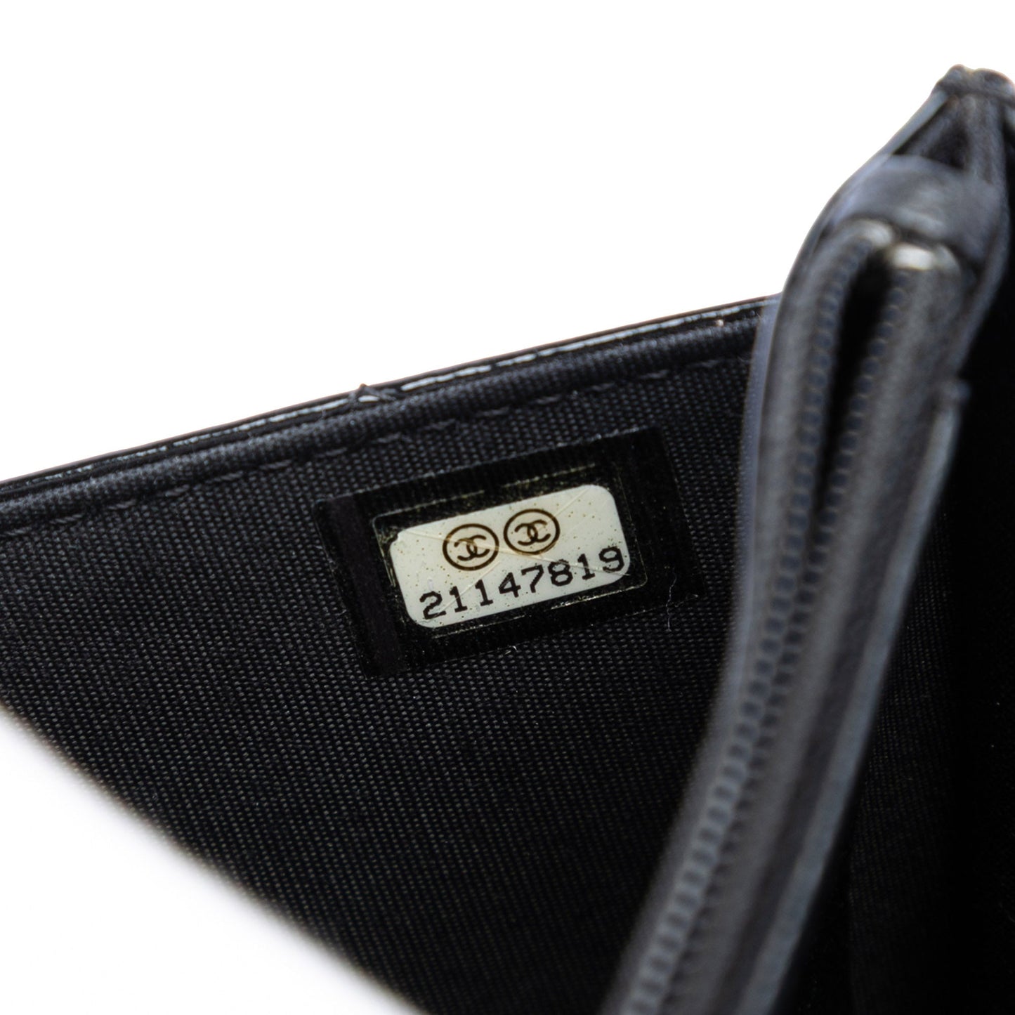 Patent CC Eyelet Wallet On Chain
