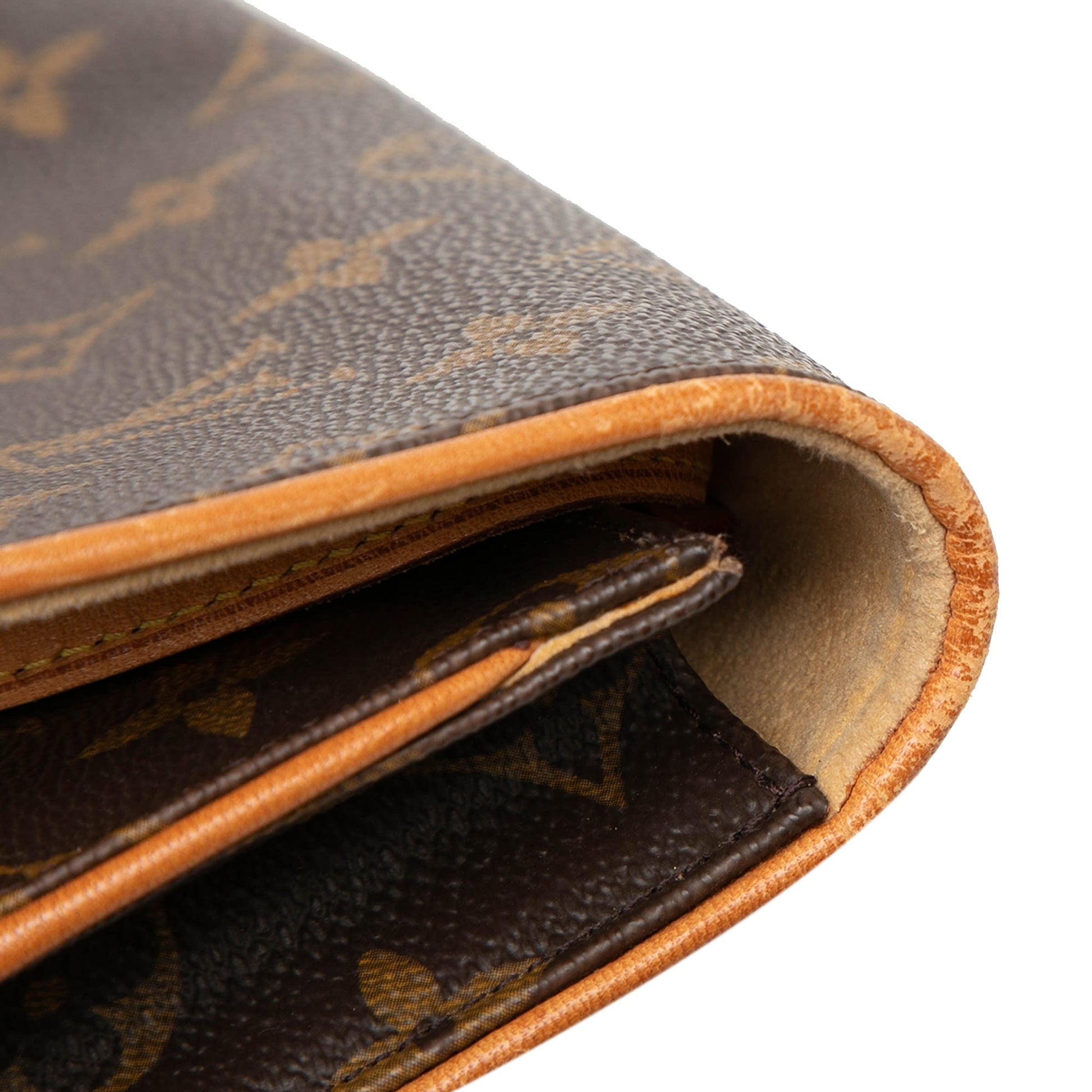 Louis Vuitton Monogram Pochette Twin GM