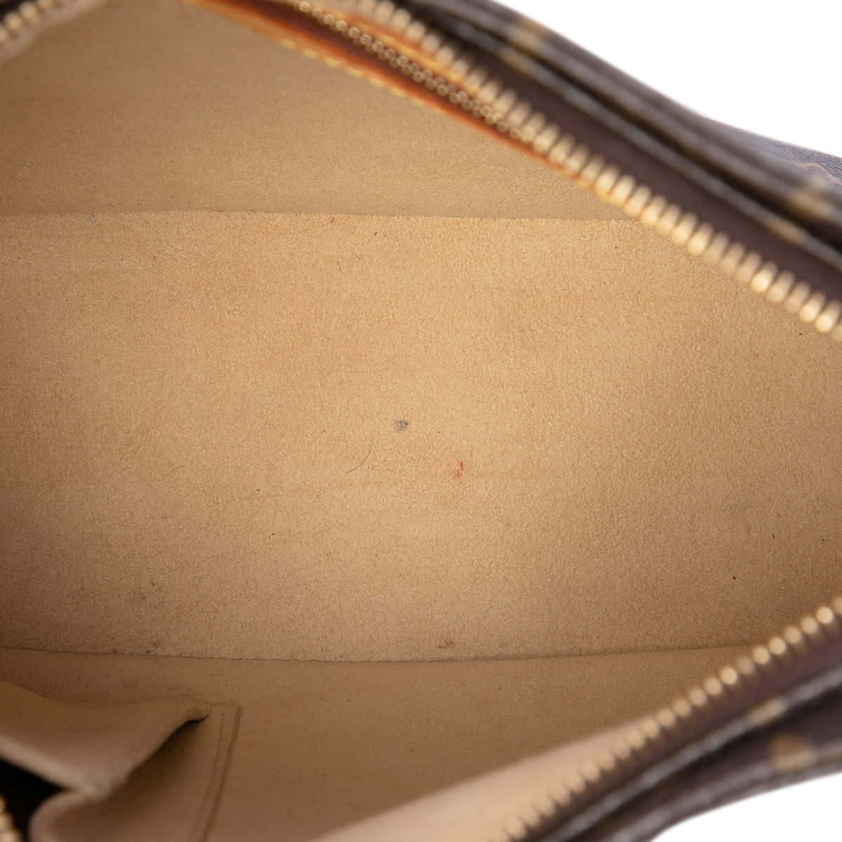 Louis Vuitton Monogram Looping MM — Brown