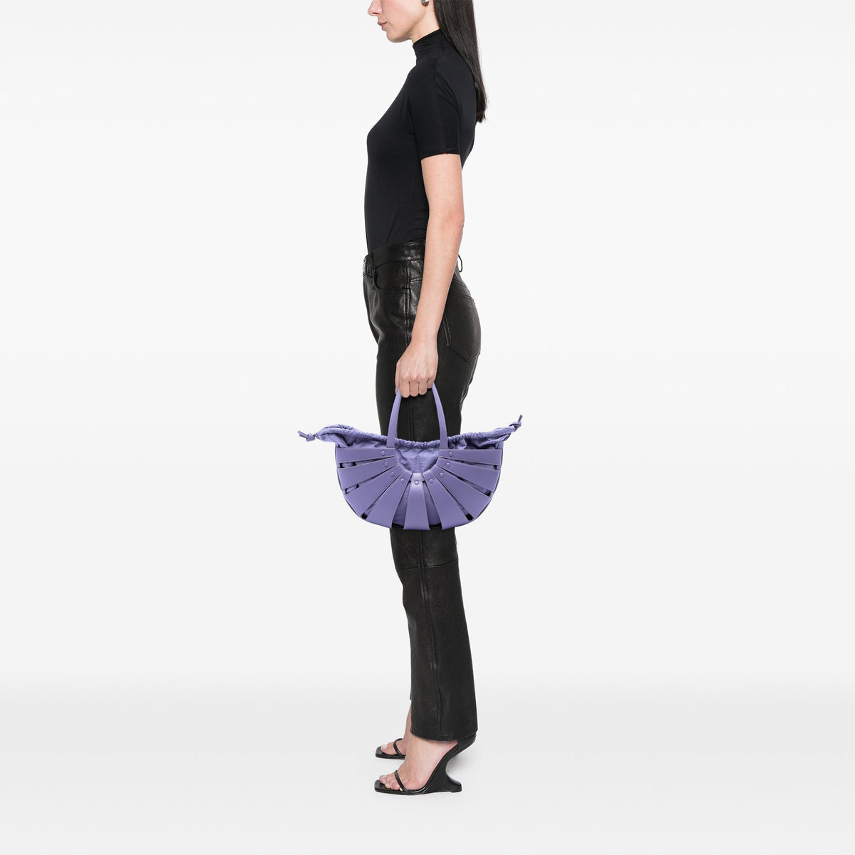 Bottega Veneta Medium Calfskin The Shell Satchel