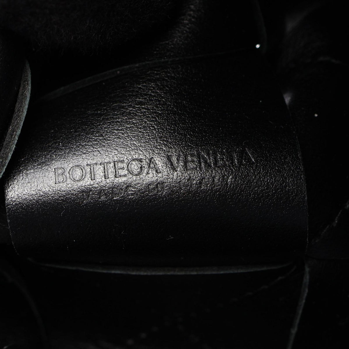 Bottega Veneta Mini Nappa Maxi Intrecciato Cassette Bucket Bag