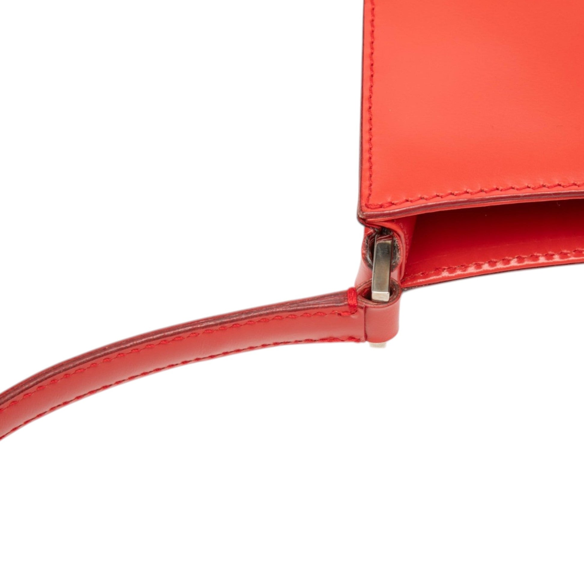 Leather Vara Shoulder Bag