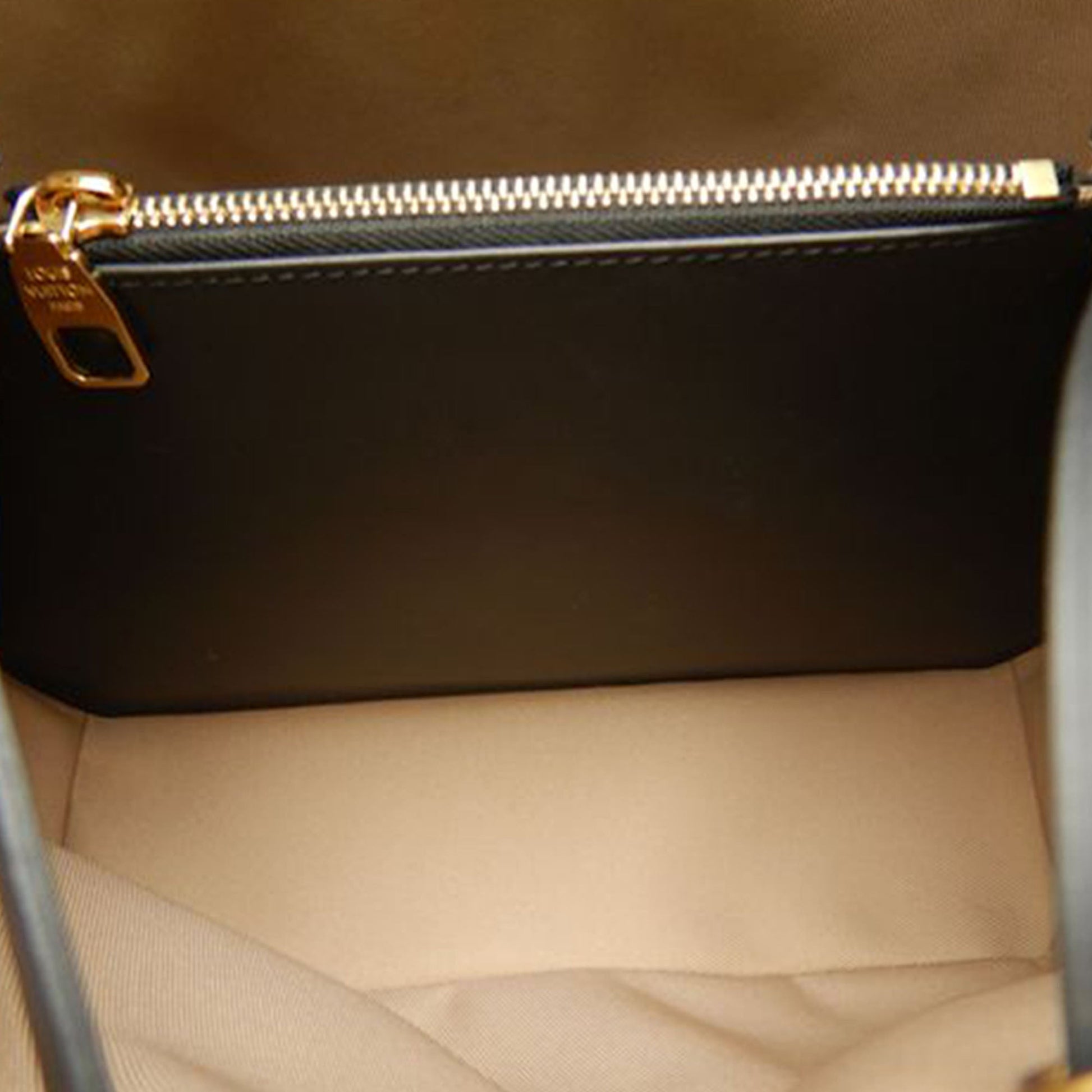 Louis Vuitton Monogram By the Pool Neonoe MM