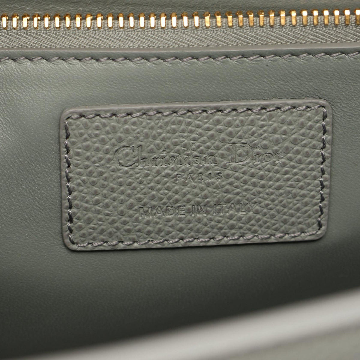 Dior Leather 30 Montaigne Box Bag — Gray