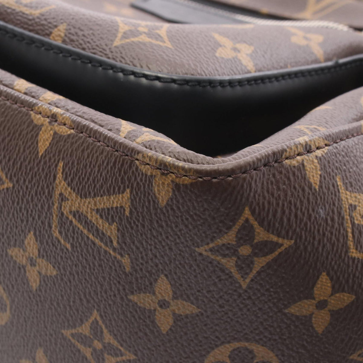 Louis Vuitton Monogram Macassar Josh