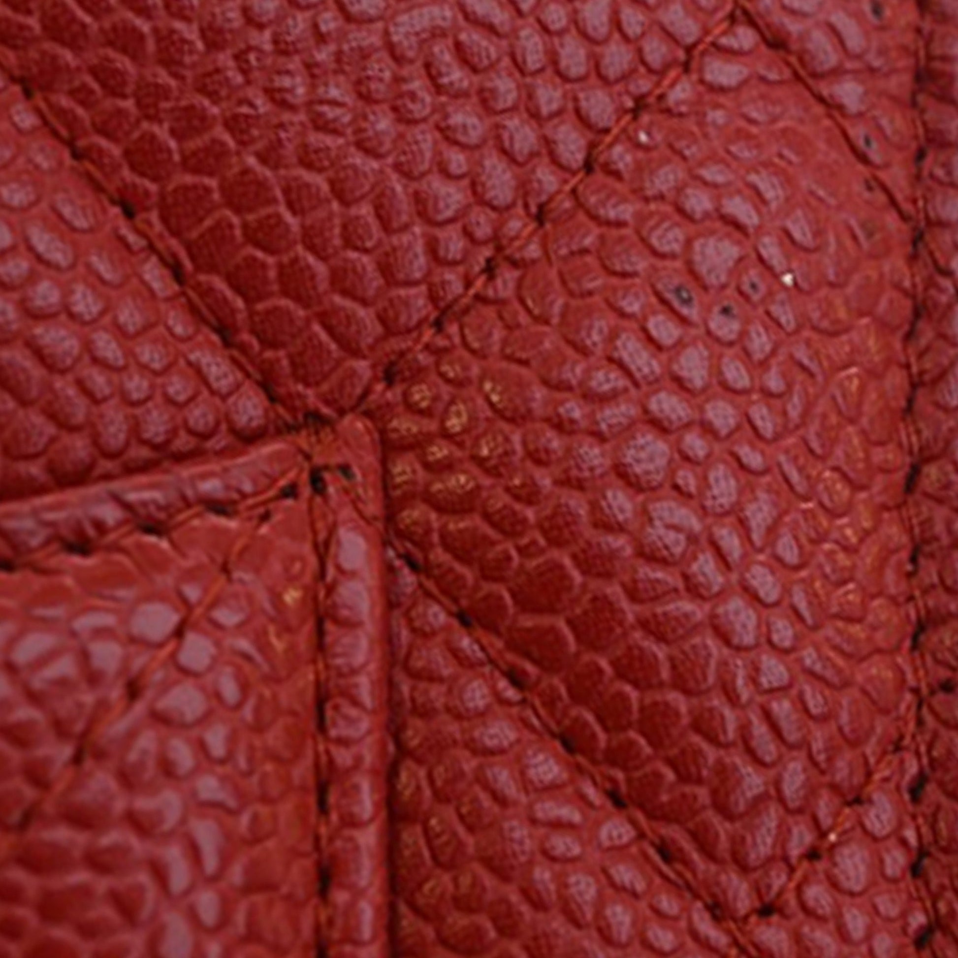 Classic Caviar Wallet on Chain
