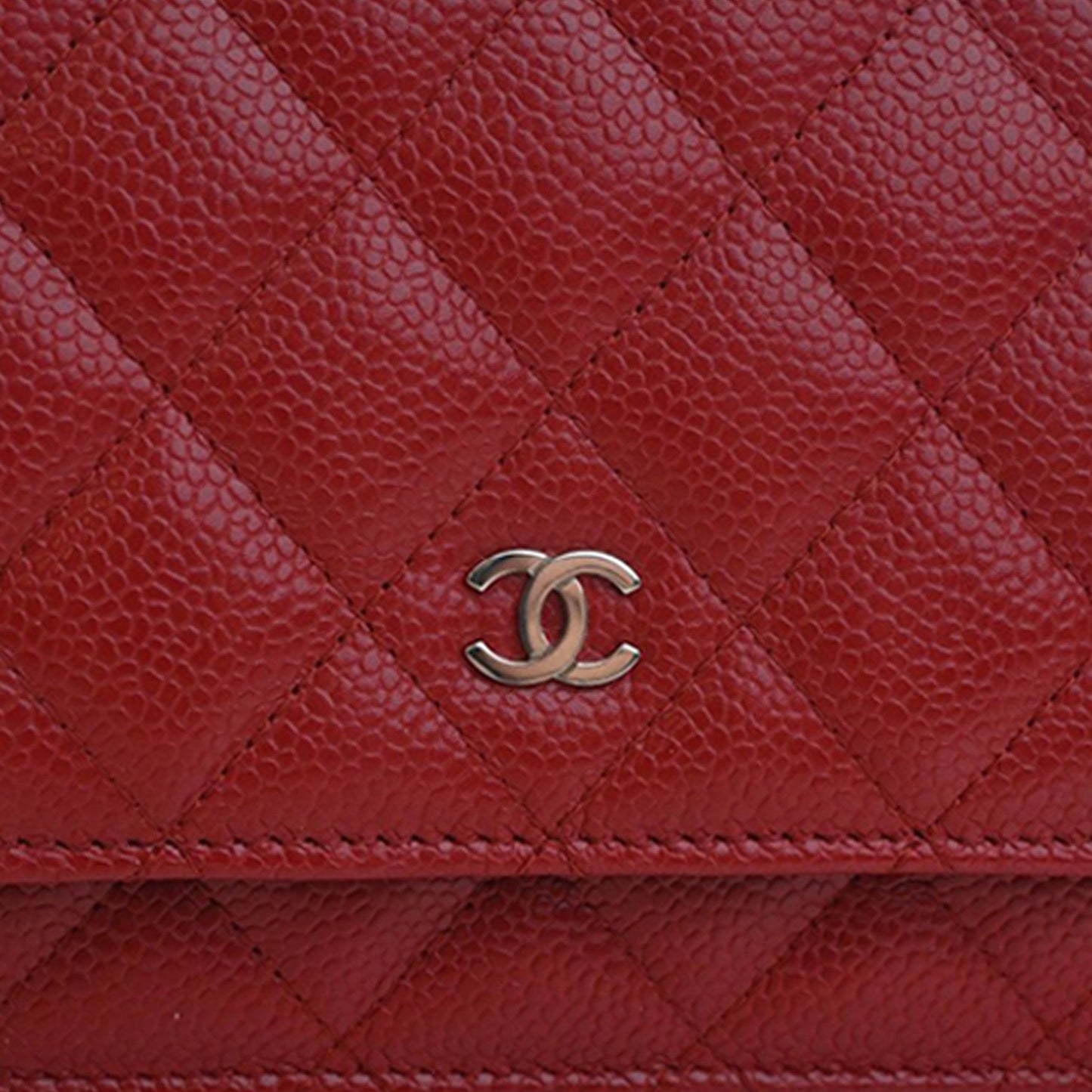 Classic Caviar Wallet on Chain