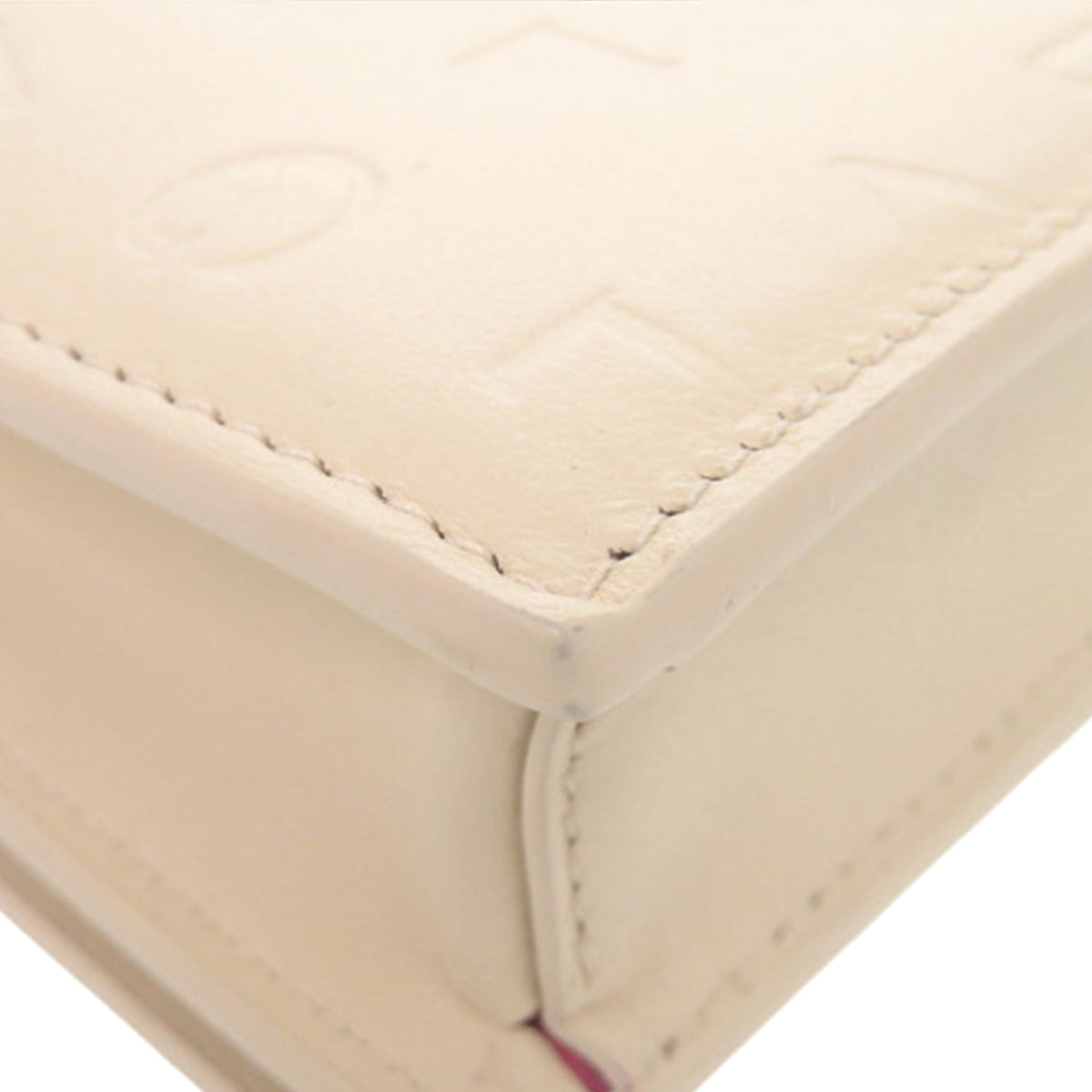 Bvlgari Leather Infinitum Wallet on Chain — White