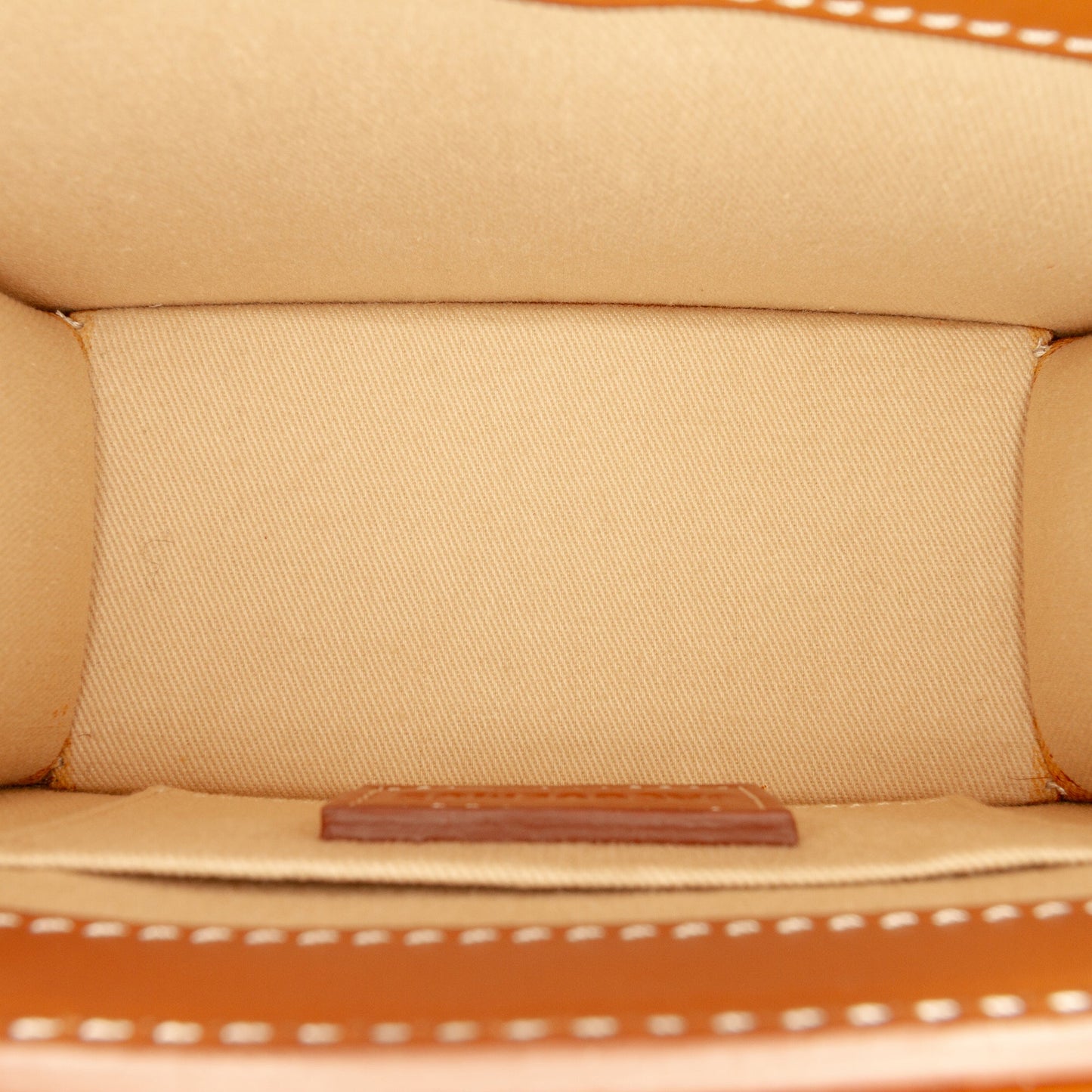 Leather Le Chiquito Moyen Boucle