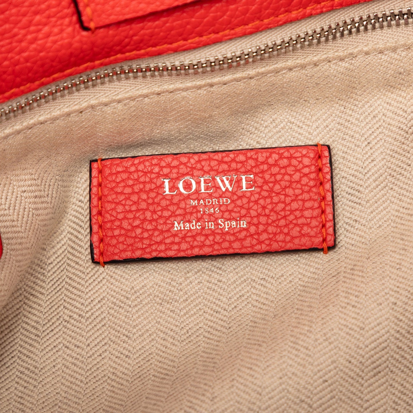 LOEWE Calfskin Anagram Dunas Hobo