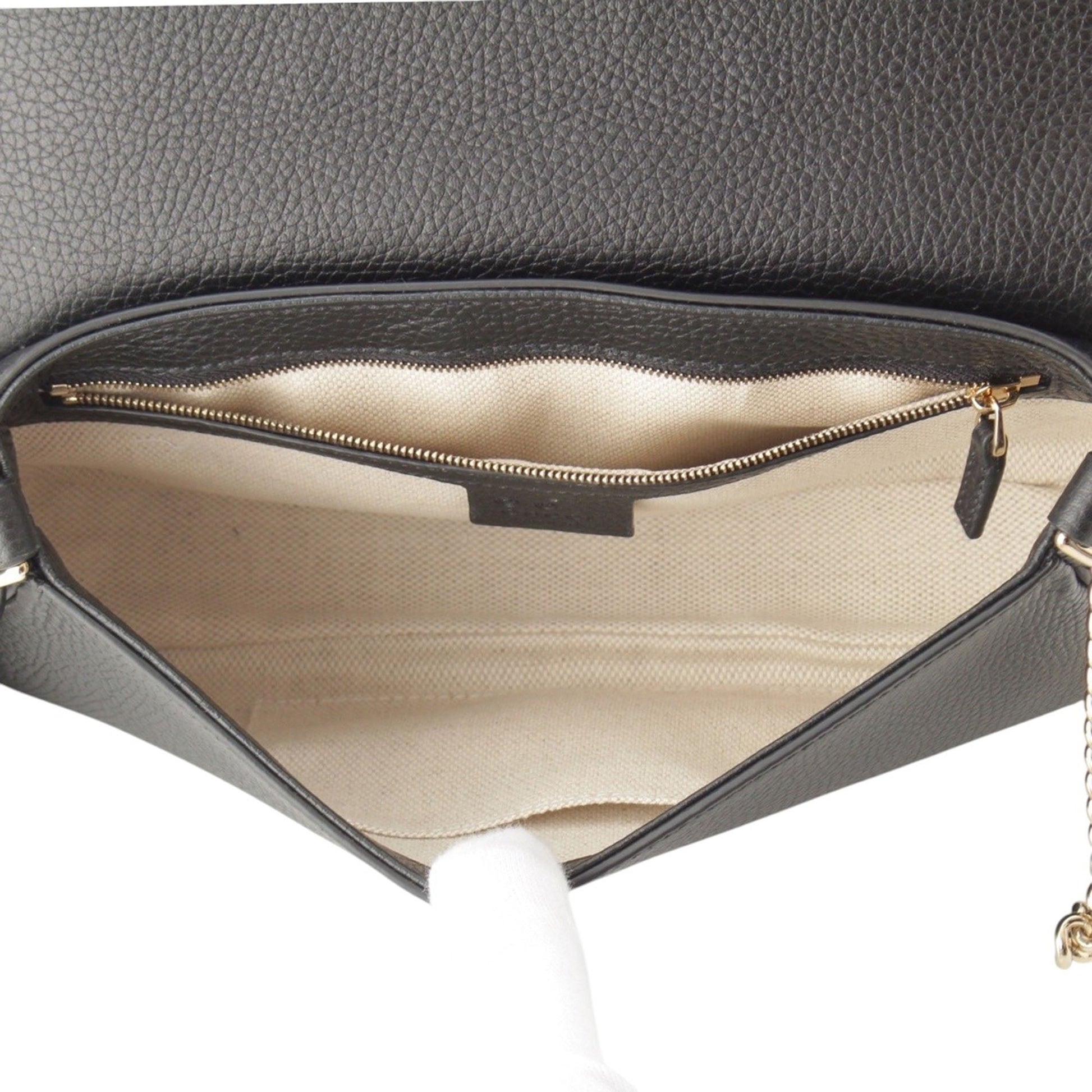 Gucci Medium Calfskin Soho Chain Flap Crossbody