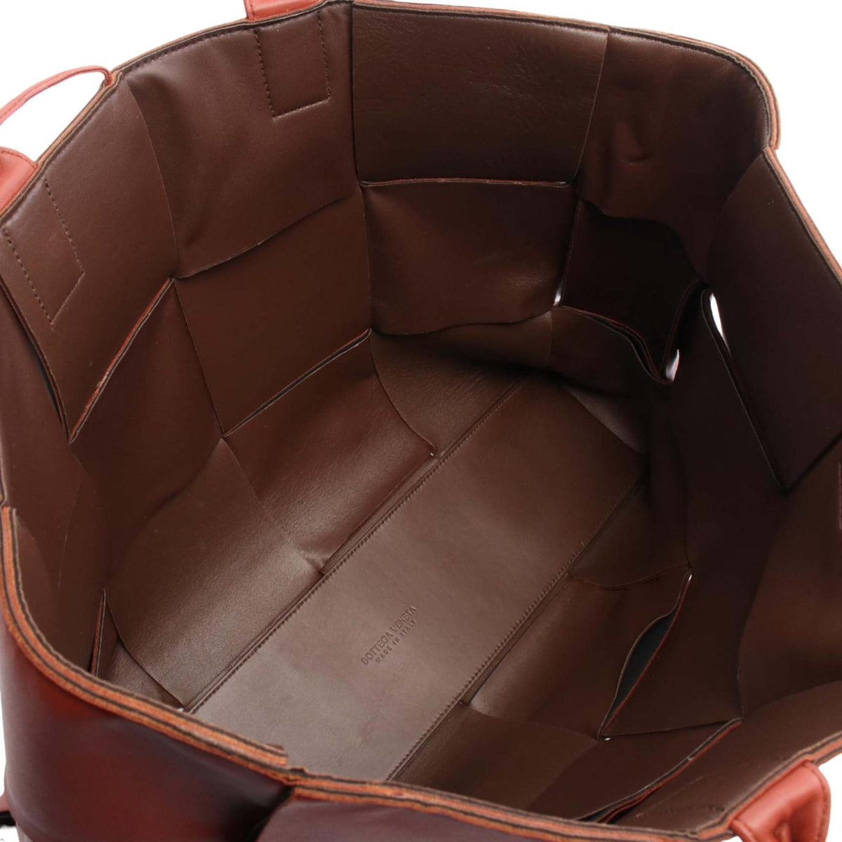 Bottega Veneta Large Lambskin Maxi Intrecciato Arco Tote — Brown