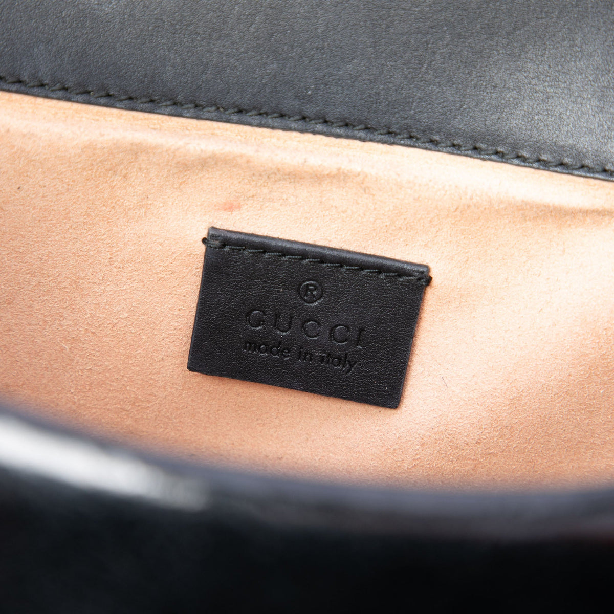Gucci Medium GG Velvet Dionysus Crossbody — Black