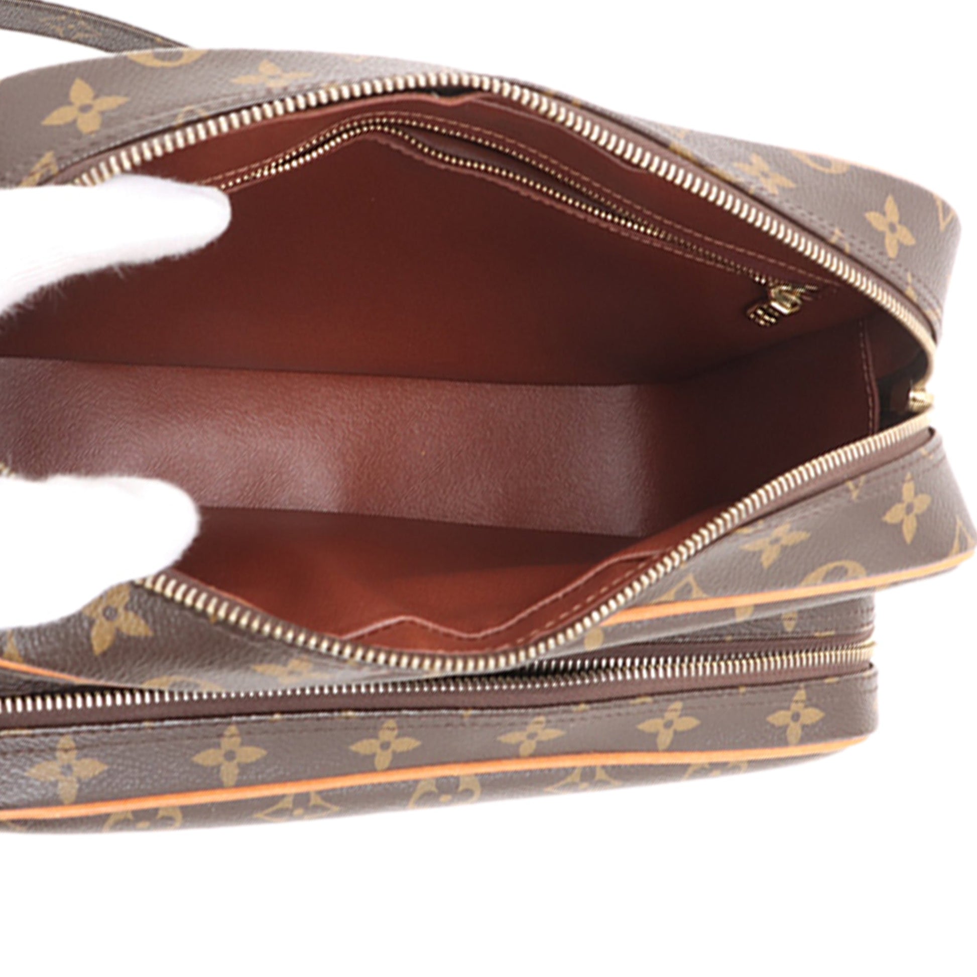 Louis Vuitton Monogram Nil Crossbody