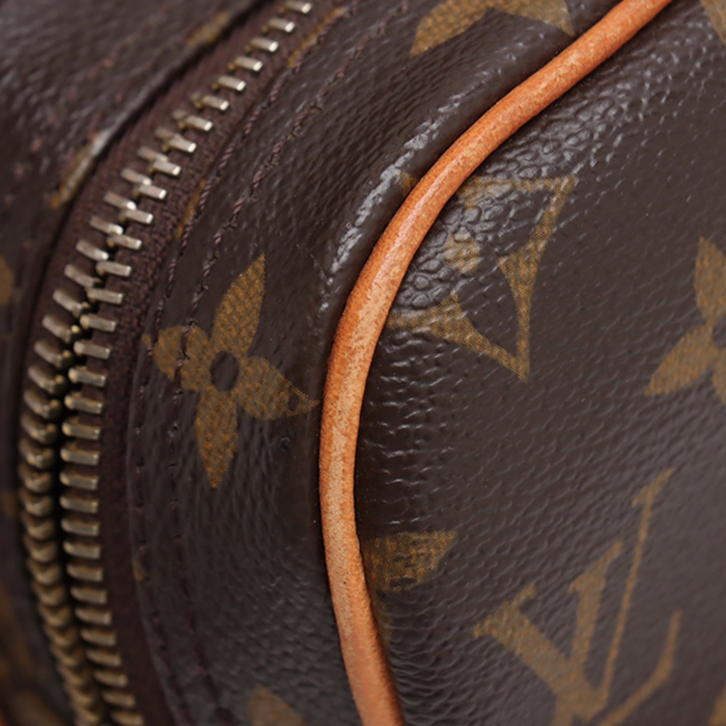 Louis Vuitton Monogram Nil Crossbody