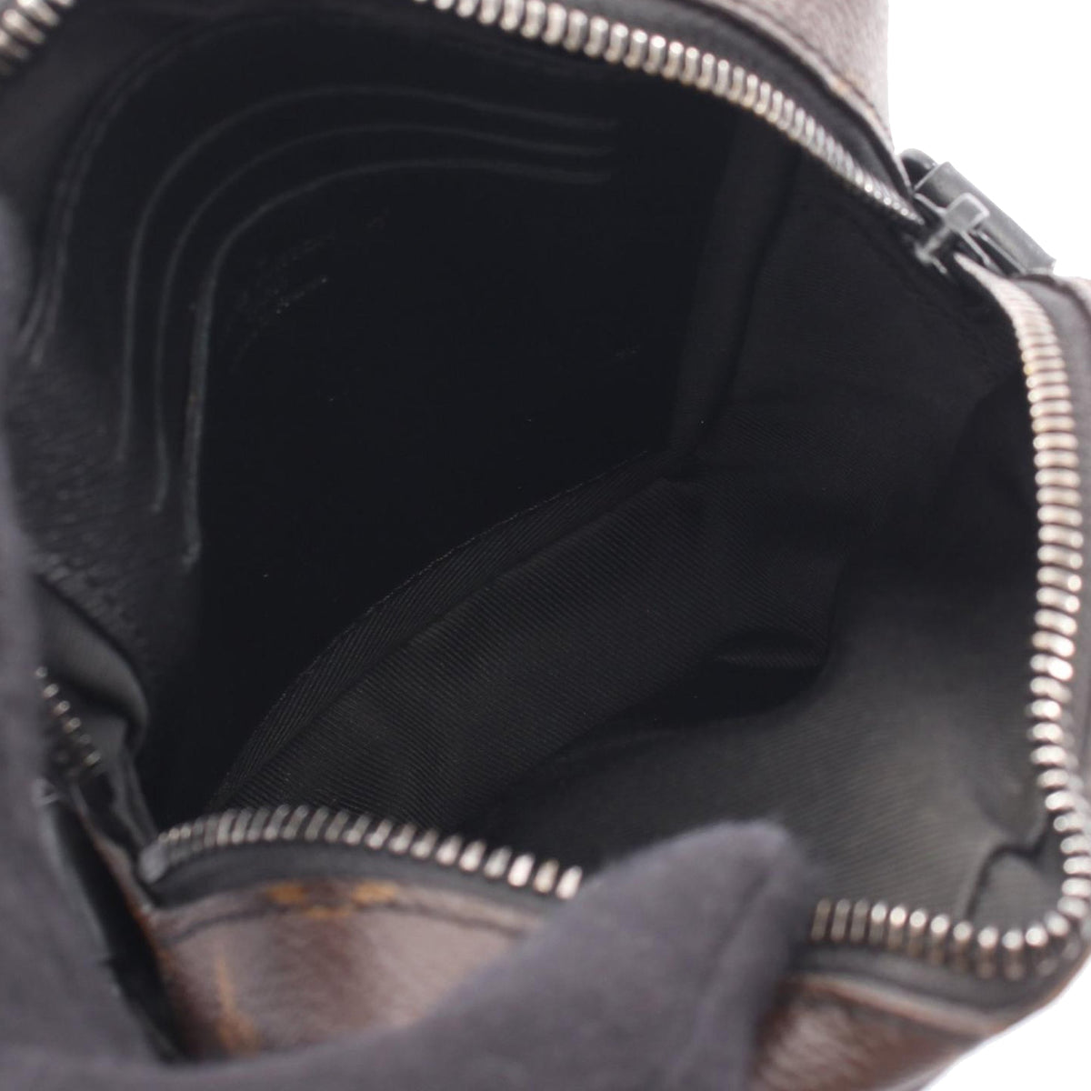Louis Vuitton Monogram Macassar Christopher Wearable