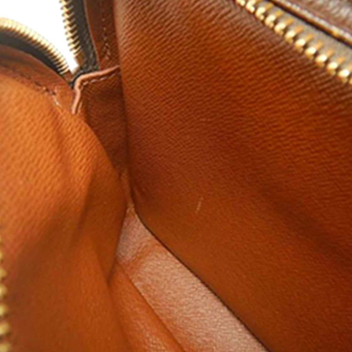 Louis Vuitton Monogram Nil Crossbody