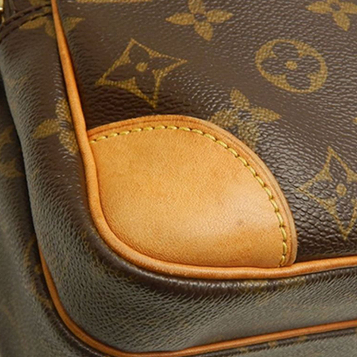 Louis Vuitton Monogram Nil Crossbody