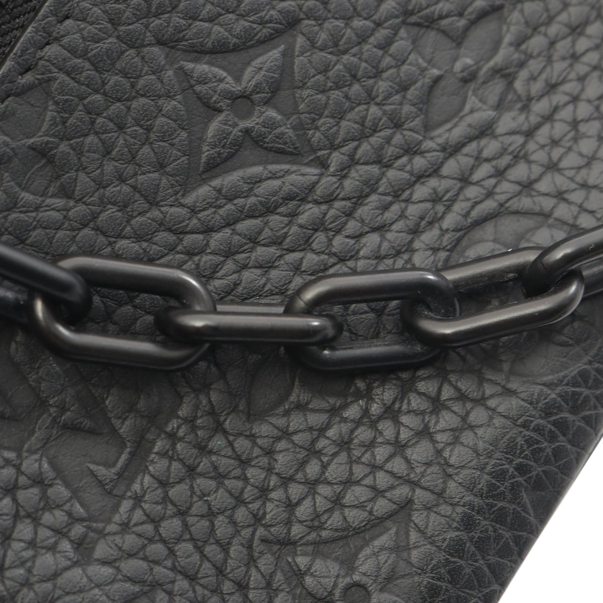 Louis Vuitton Monogram Taurillon Pochette Volga