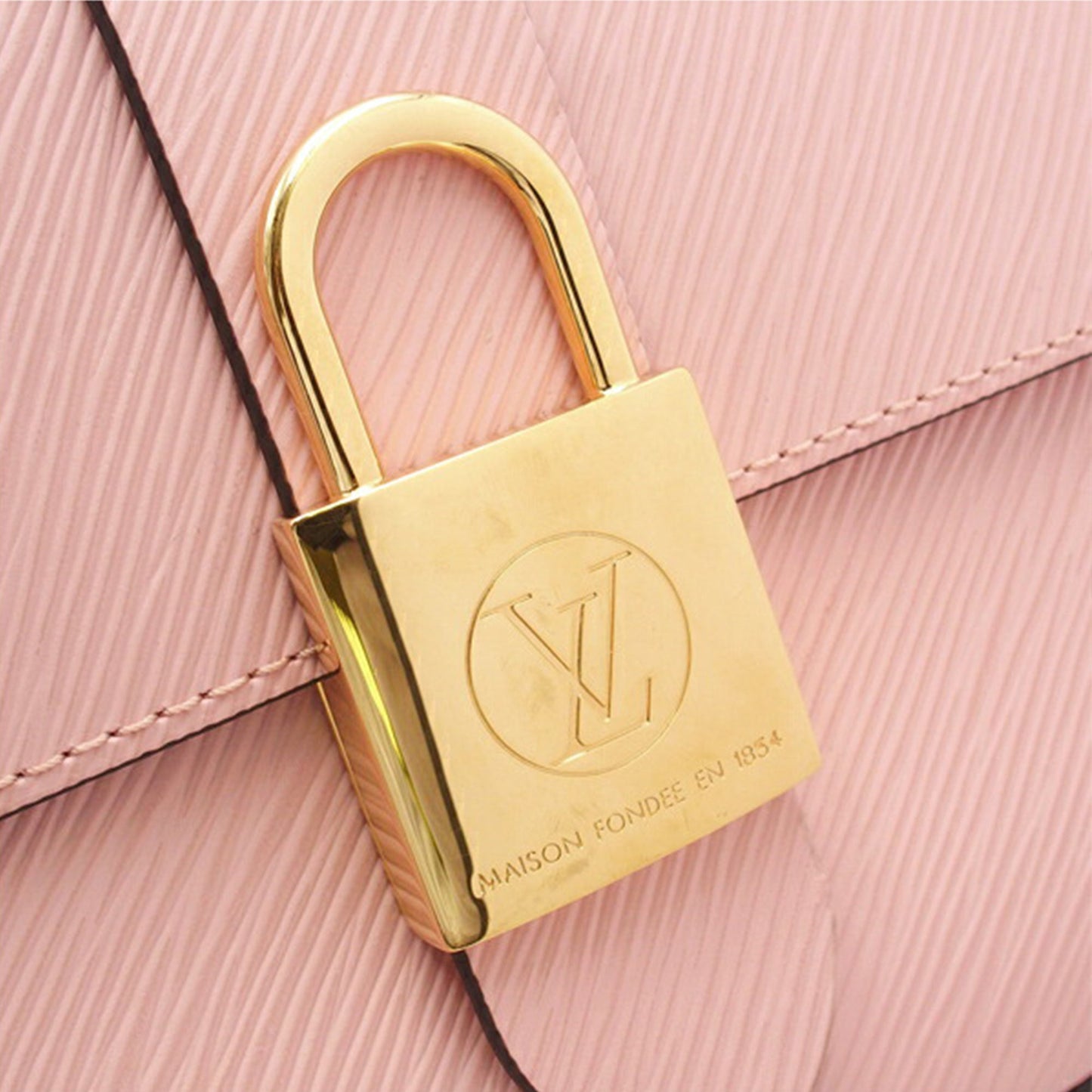 Louis Vuitton Epi Locky BB