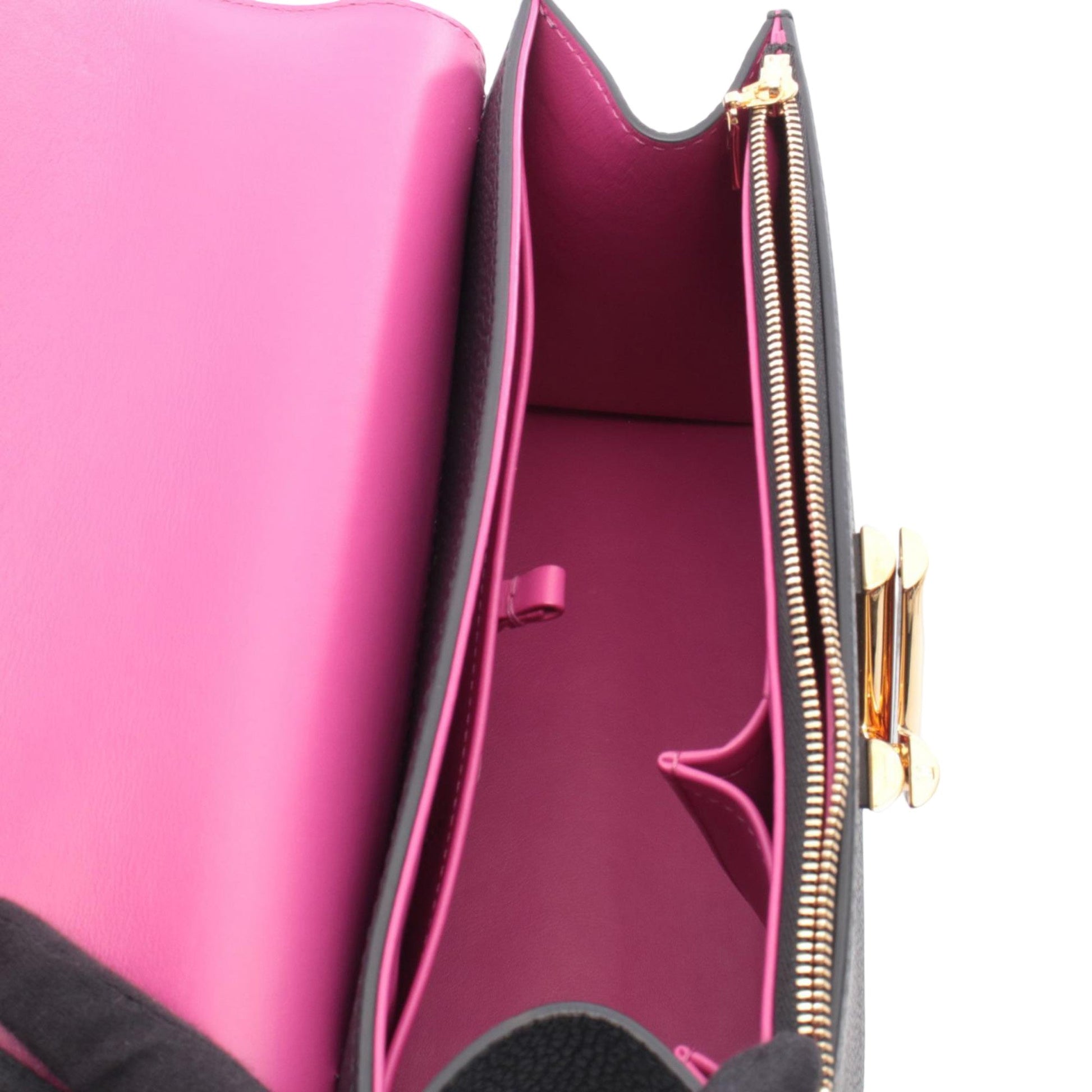 Louis Vuitton Taurillon Twist One Handle MM
