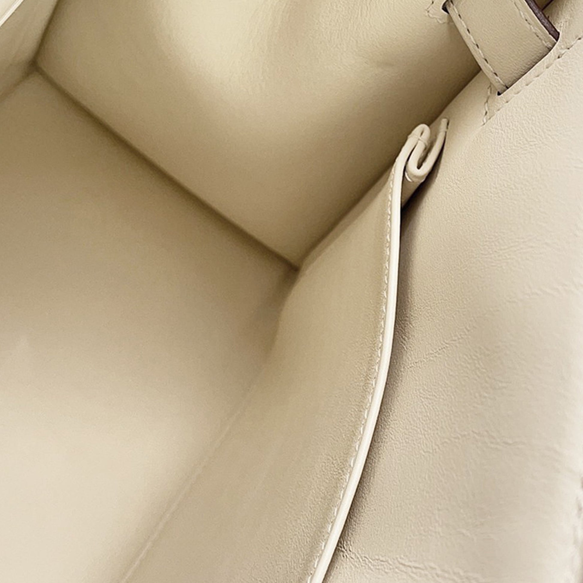 Hermès Toile H and Swift Kelly II Sellier 28