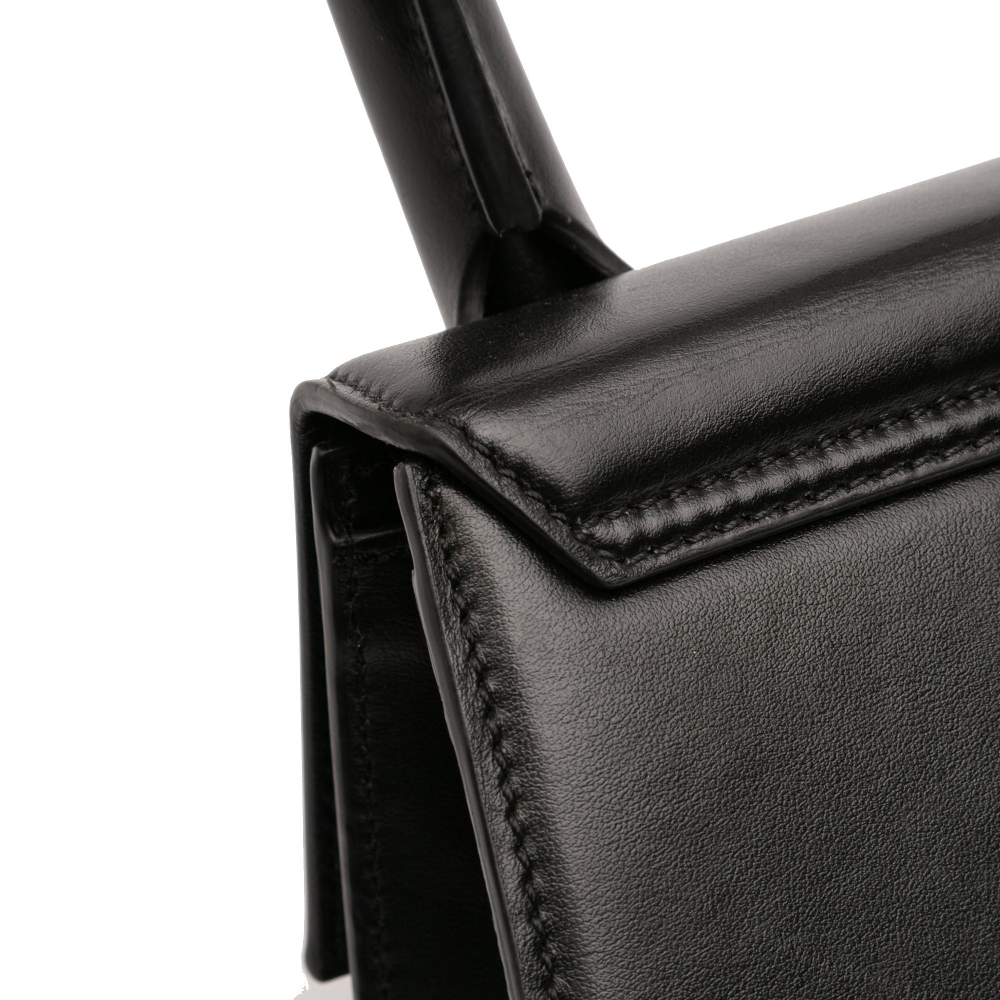 Jacquemus Leather Le Chiquito Moyen