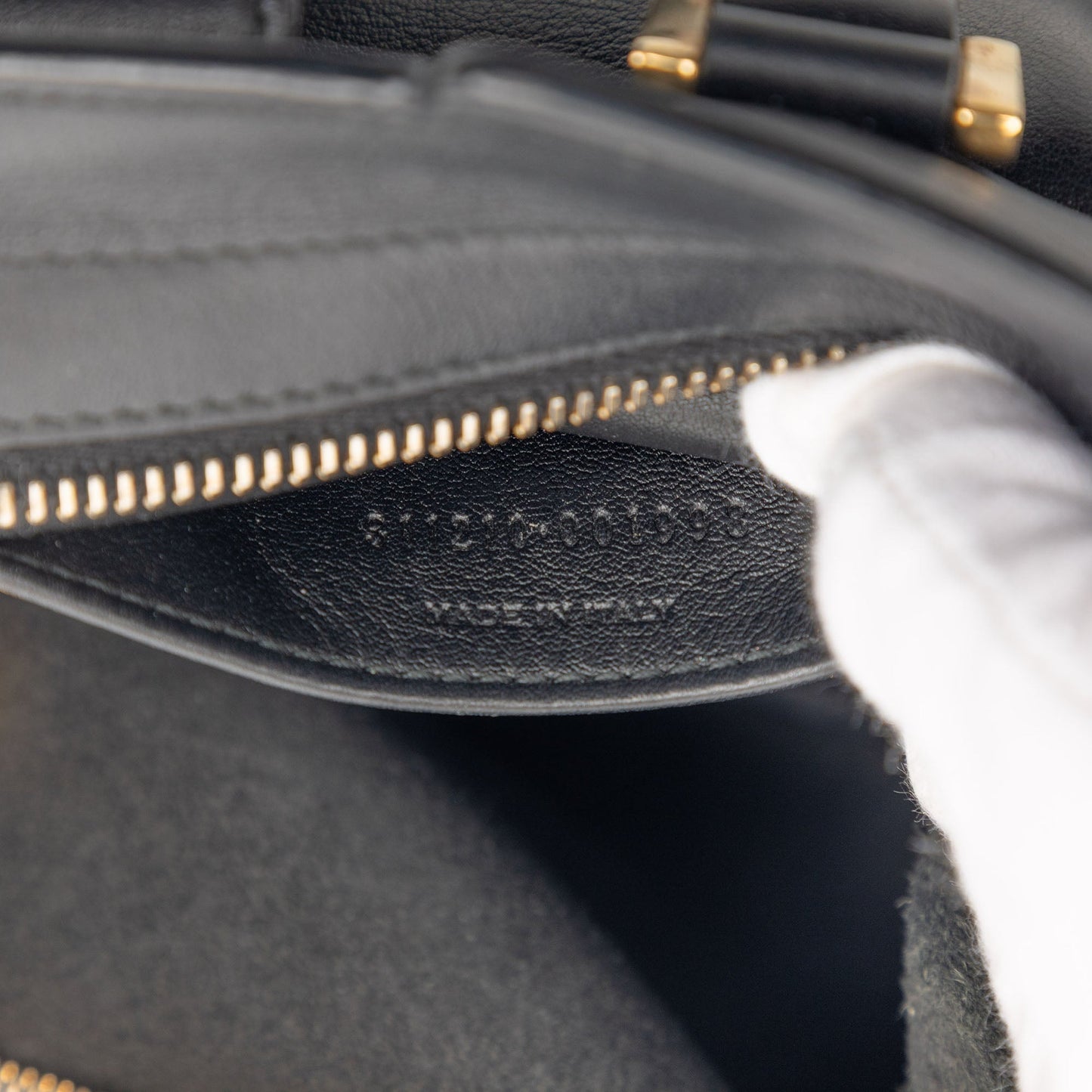 Saint Laurent Small Leather Cabas Chyc Satchel
