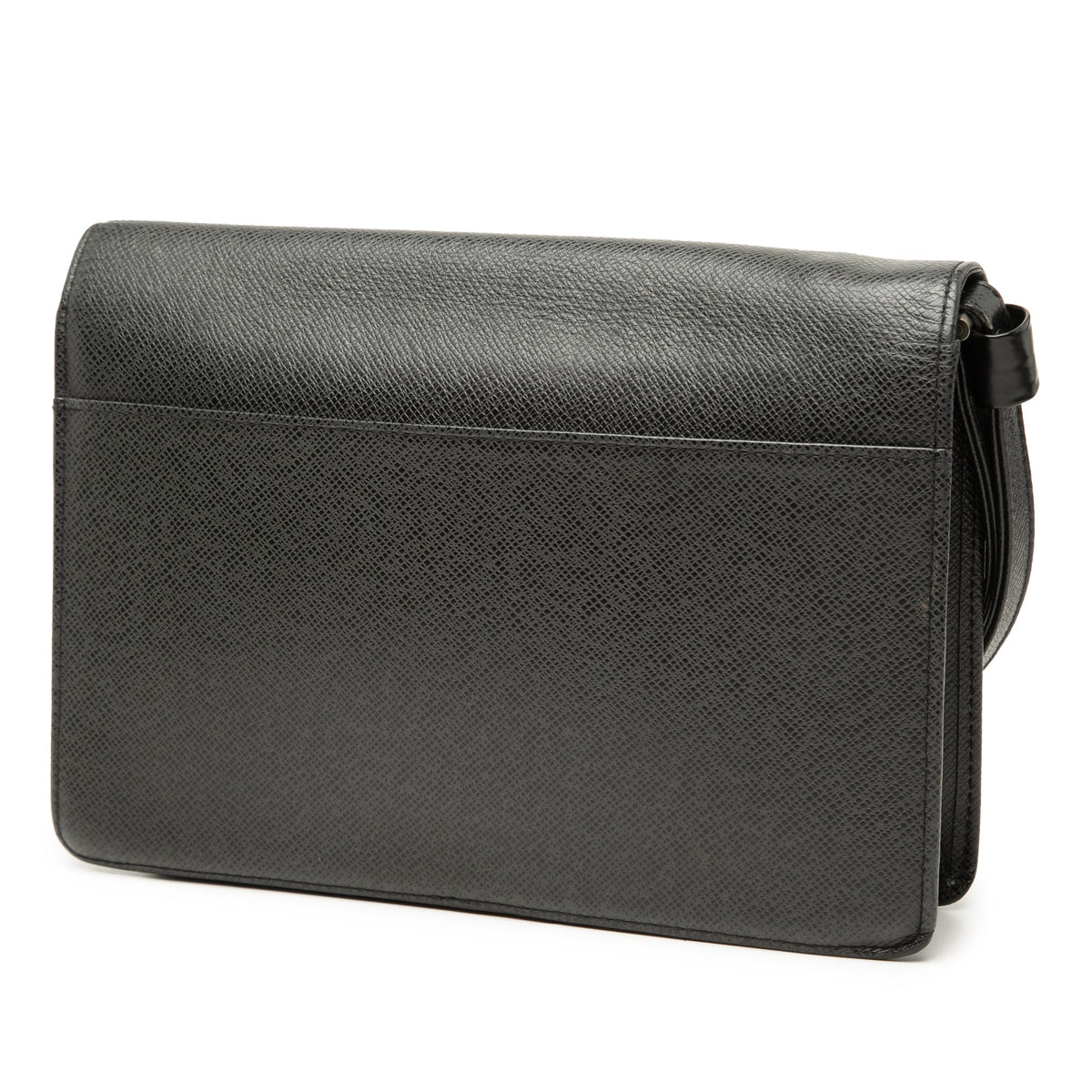 Louis Vuitton Taiga Selenga