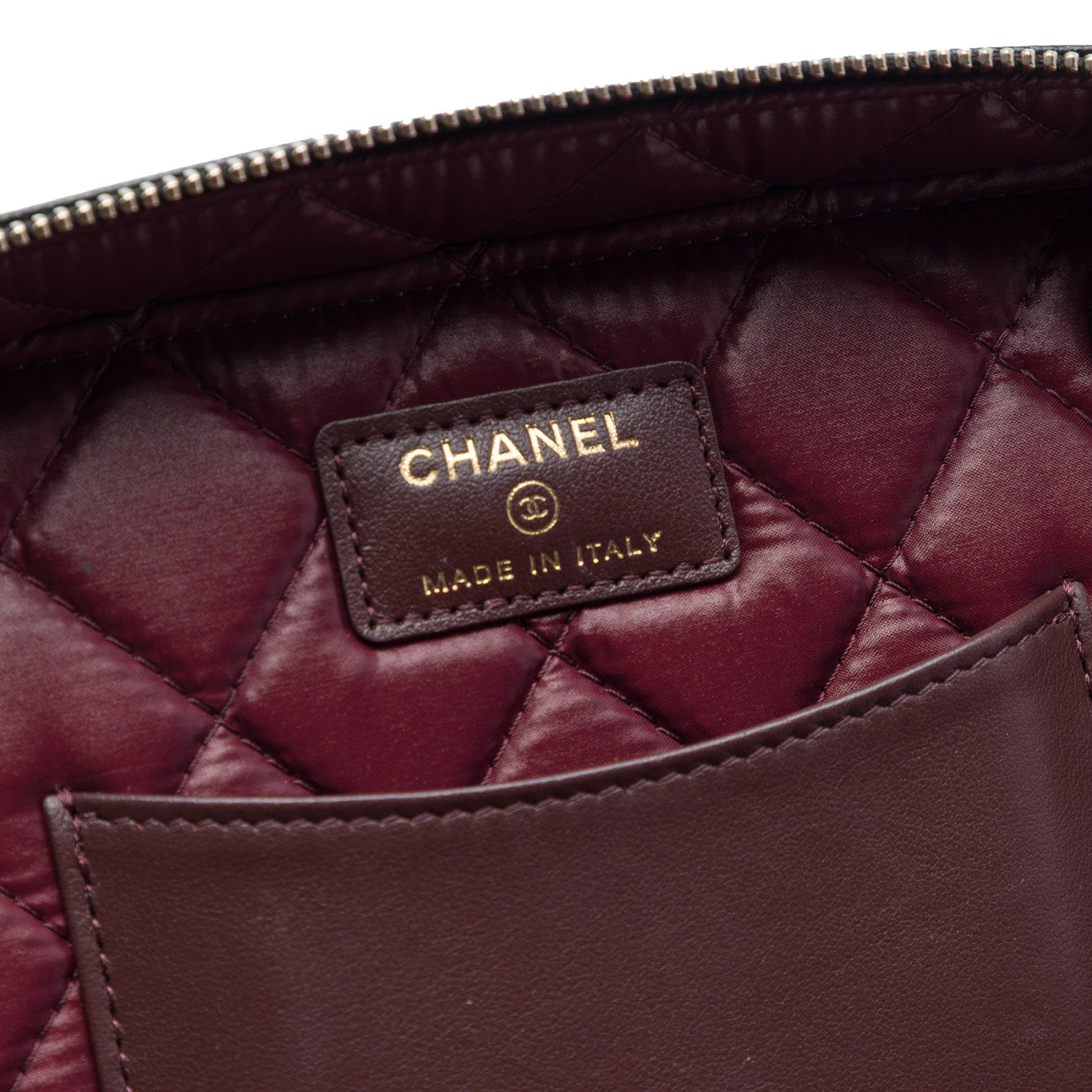 Chanel Medium CC Quilted  Caviar Vanity Case