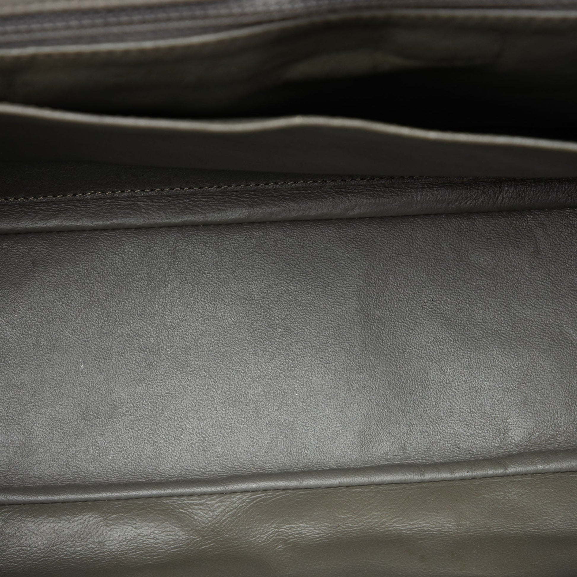 Chanel Maxi Classic Caviar Single Flap