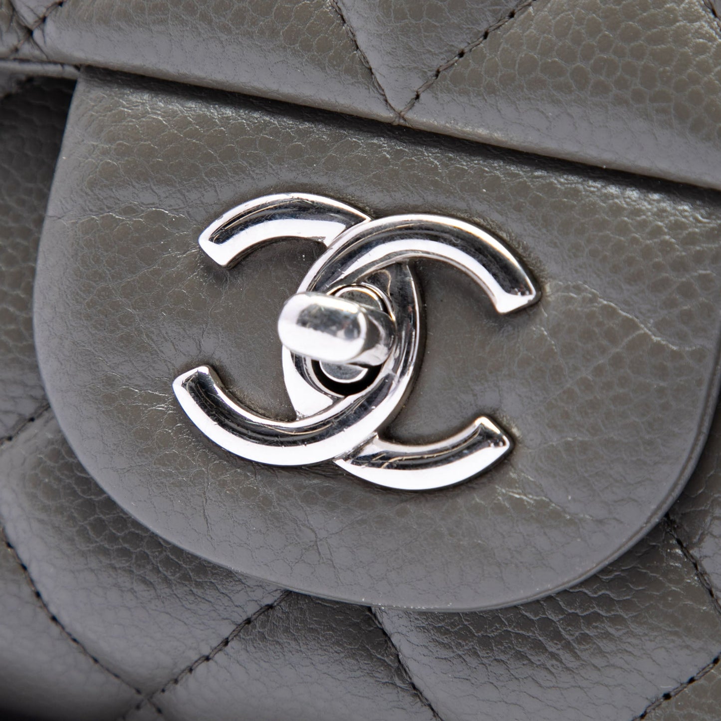 Chanel Maxi Classic Caviar Single Flap