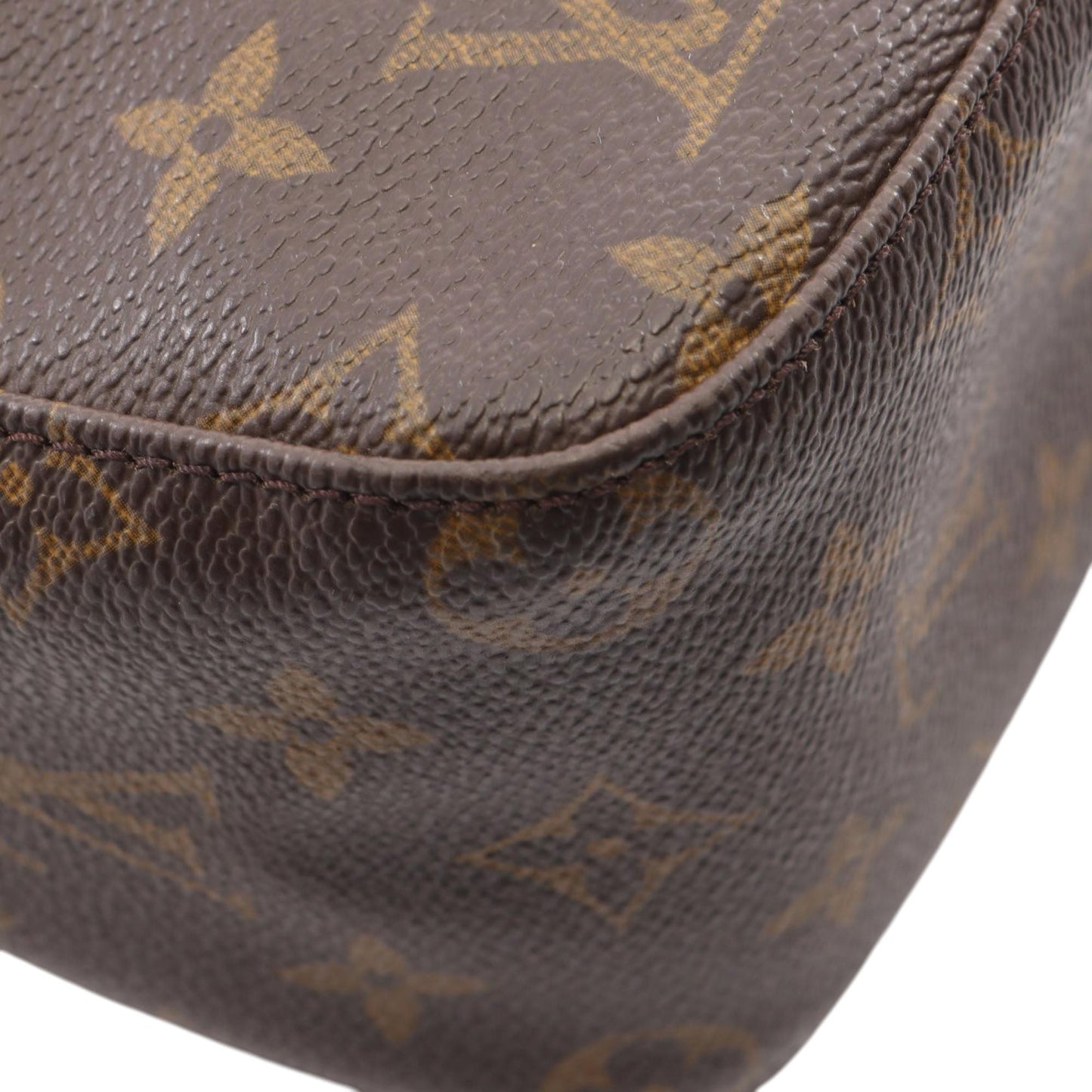Louis Vuitton Monogram Looping MM